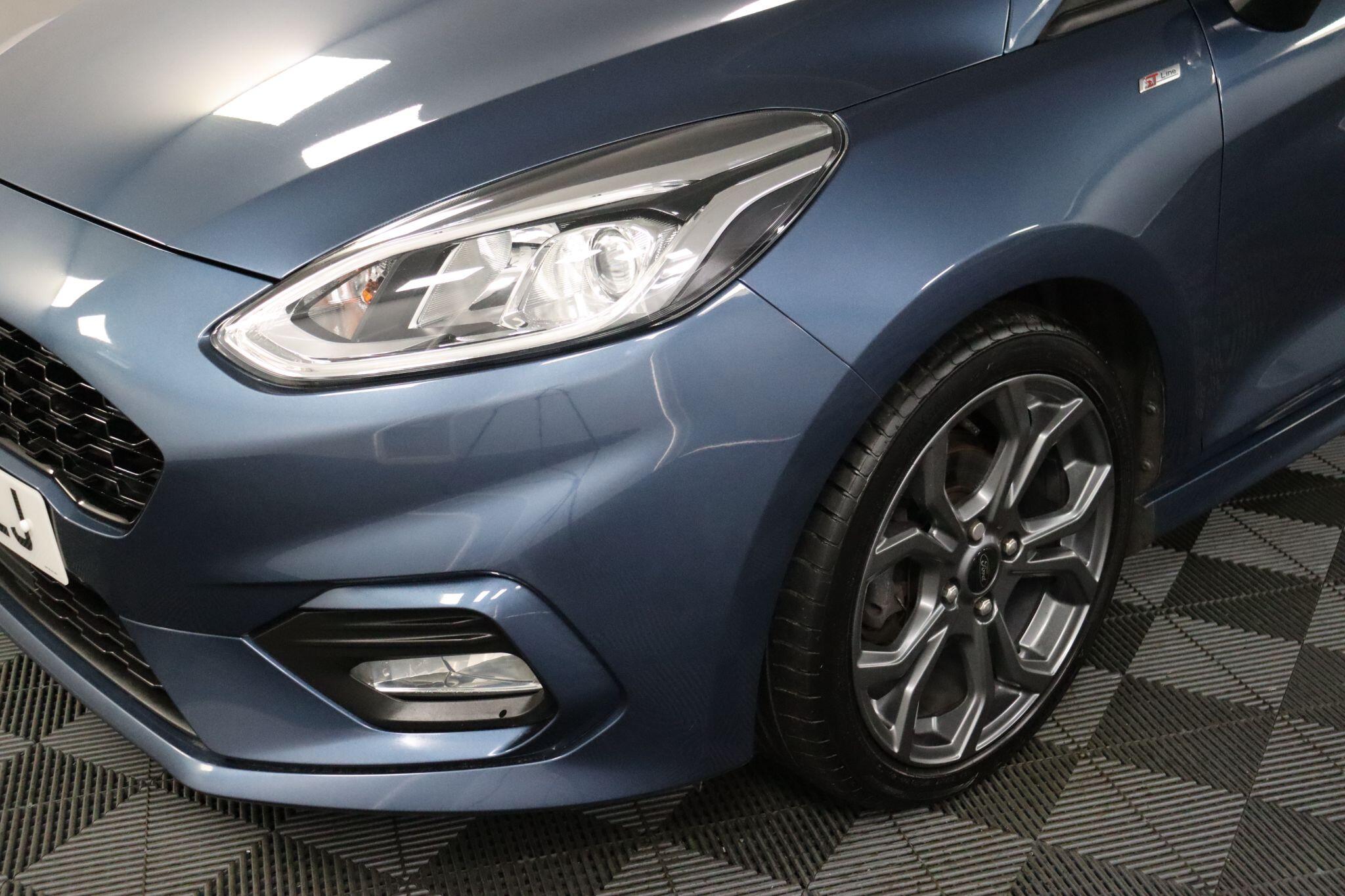 Ford Fiesta view 32