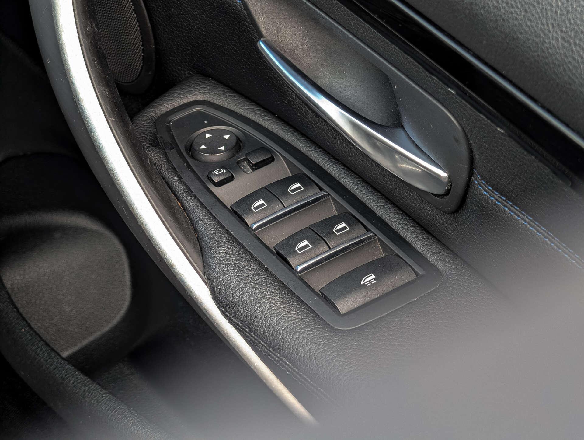 BMW 4 Series view 33