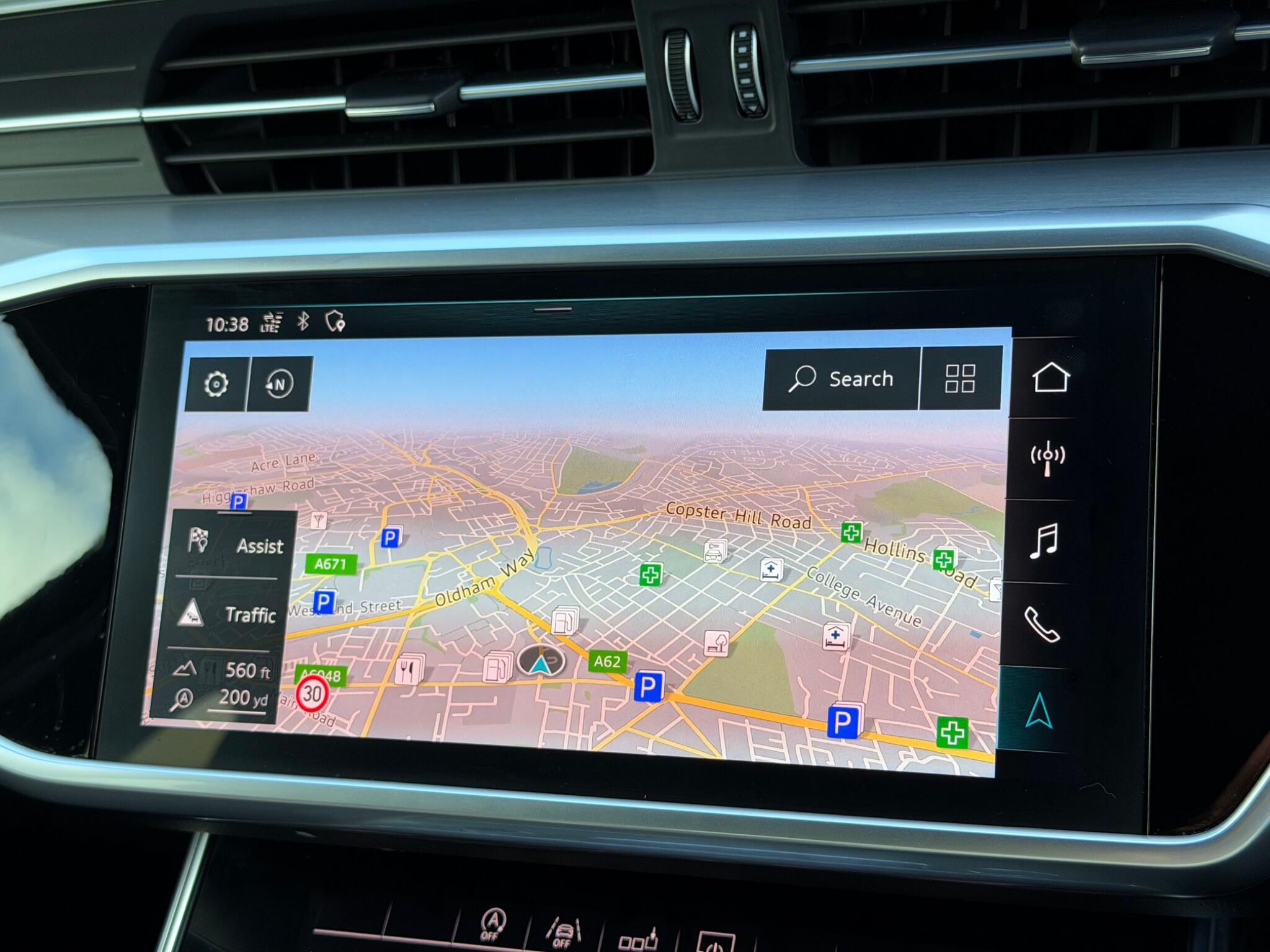 Audi A6 view 32