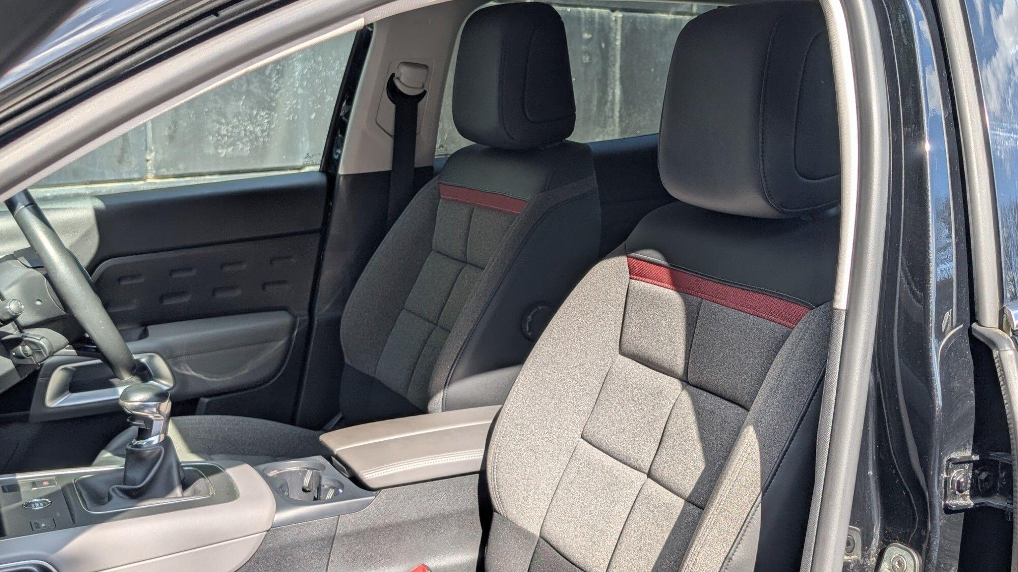 Citroen C5 Aircross view 13