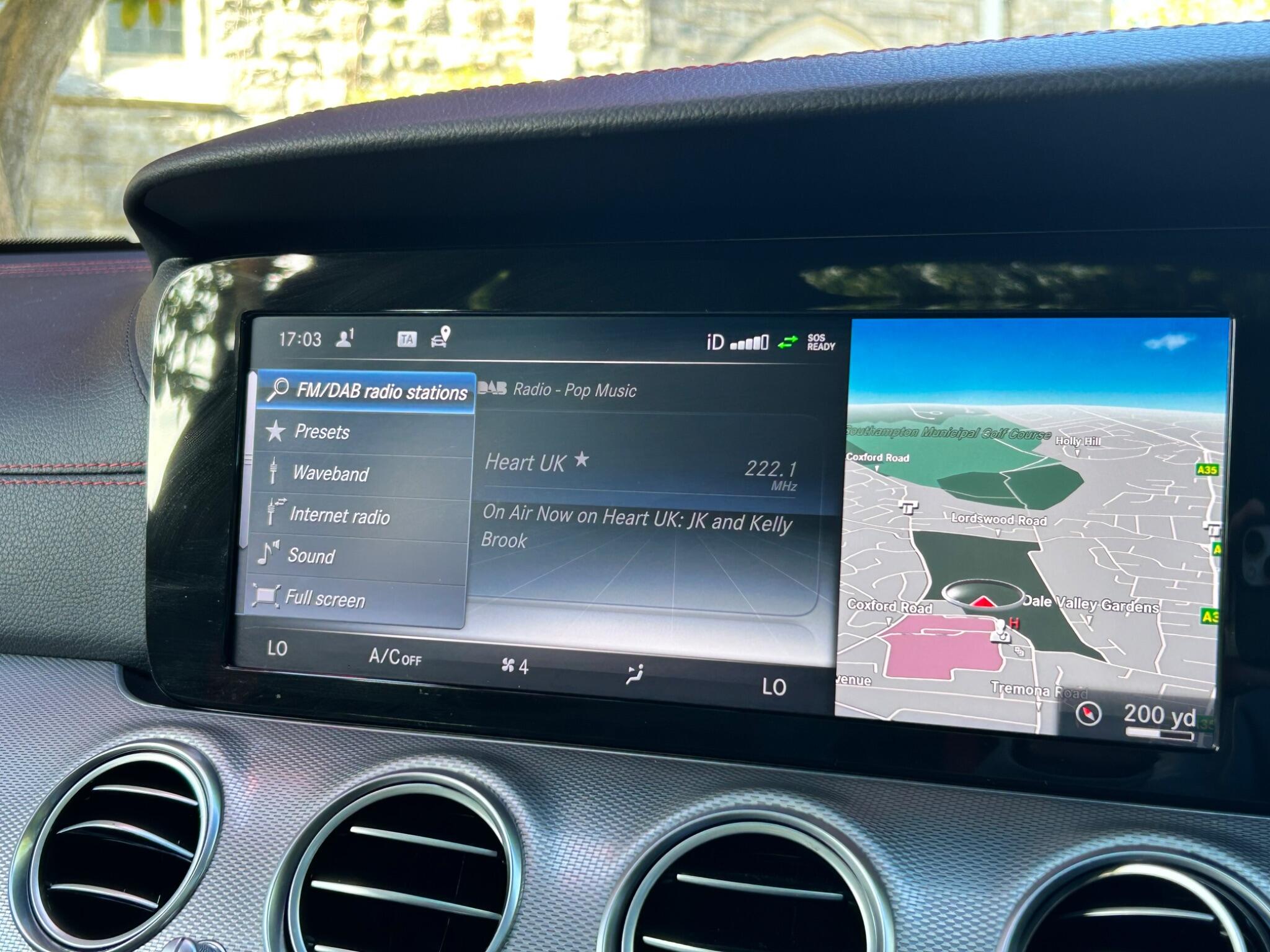 Mercedes-Benz E-Class view 29
