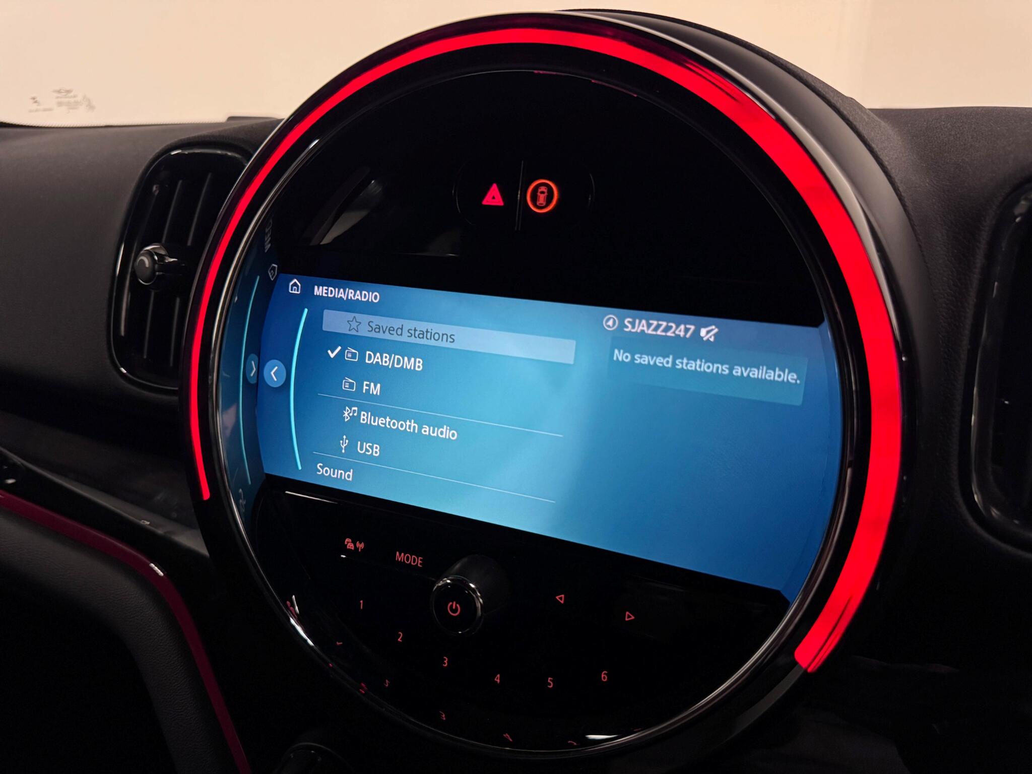 Mini Countryman view 40