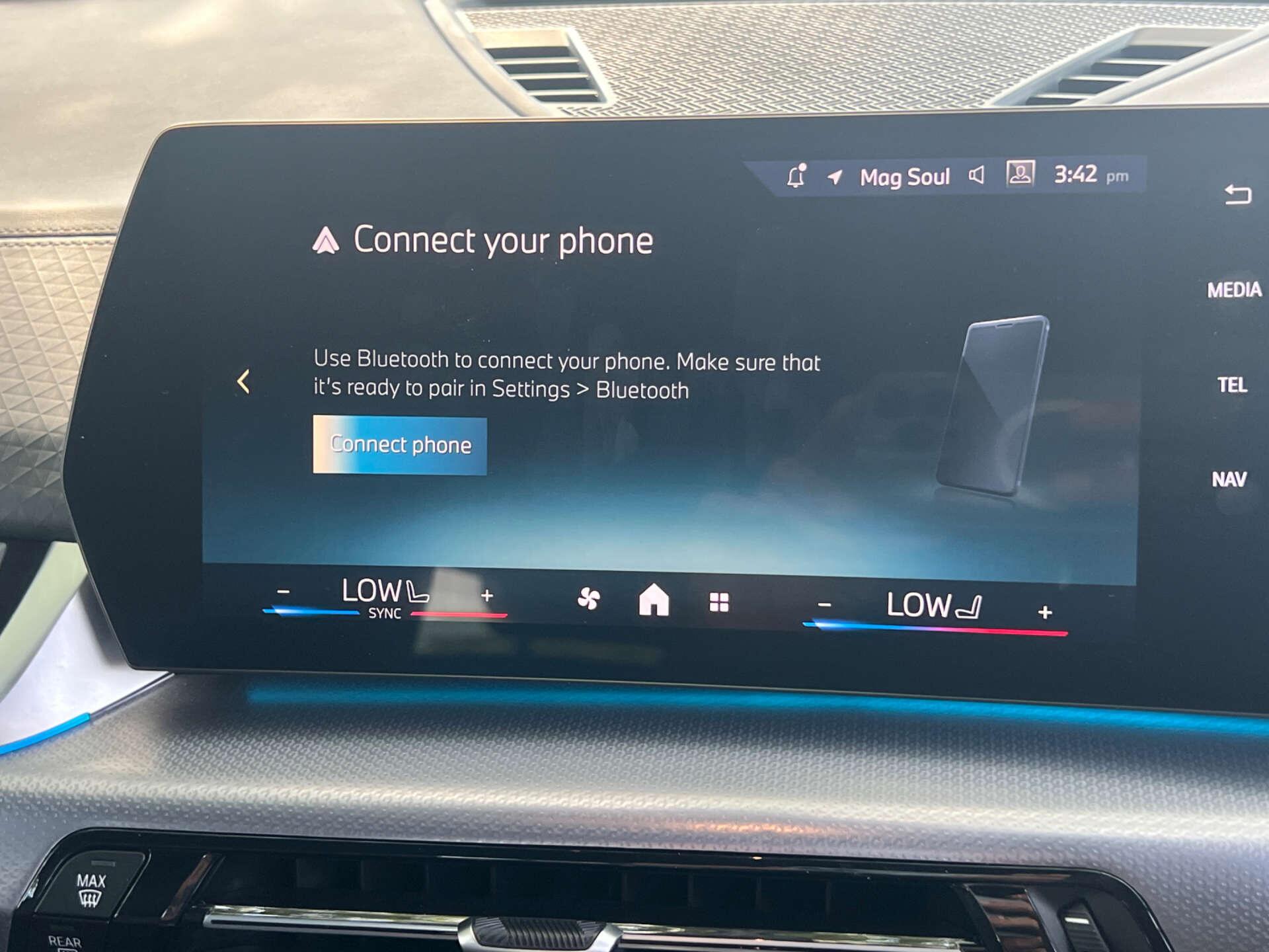 BMW Ix2 view 55
