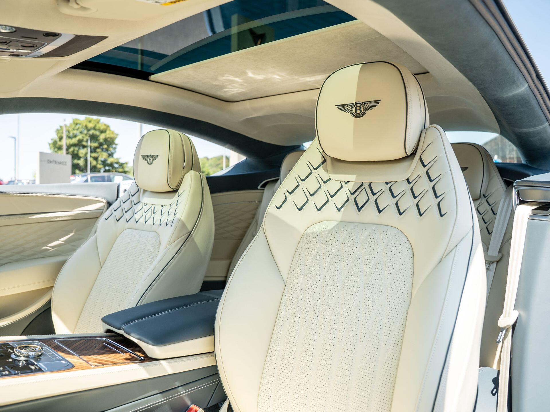 Bentley Continental view 20