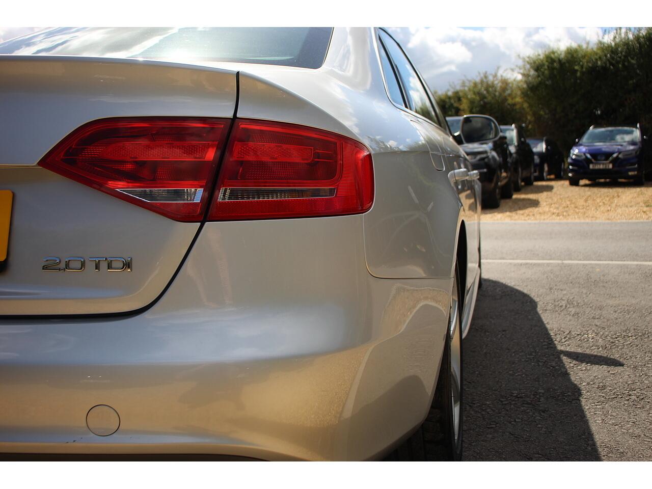Audi A4 view 49