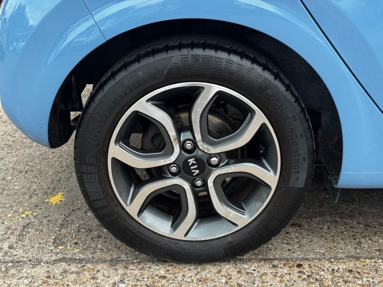 Kia Picanto view 12