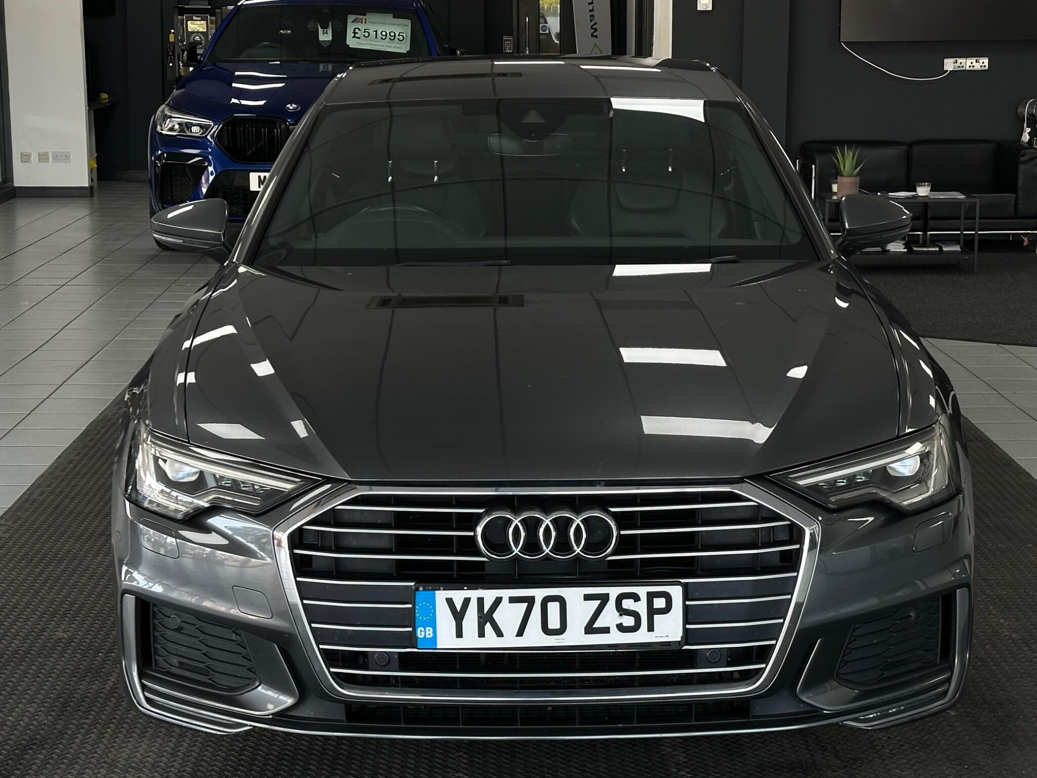 Audi A6 Saloon view 4