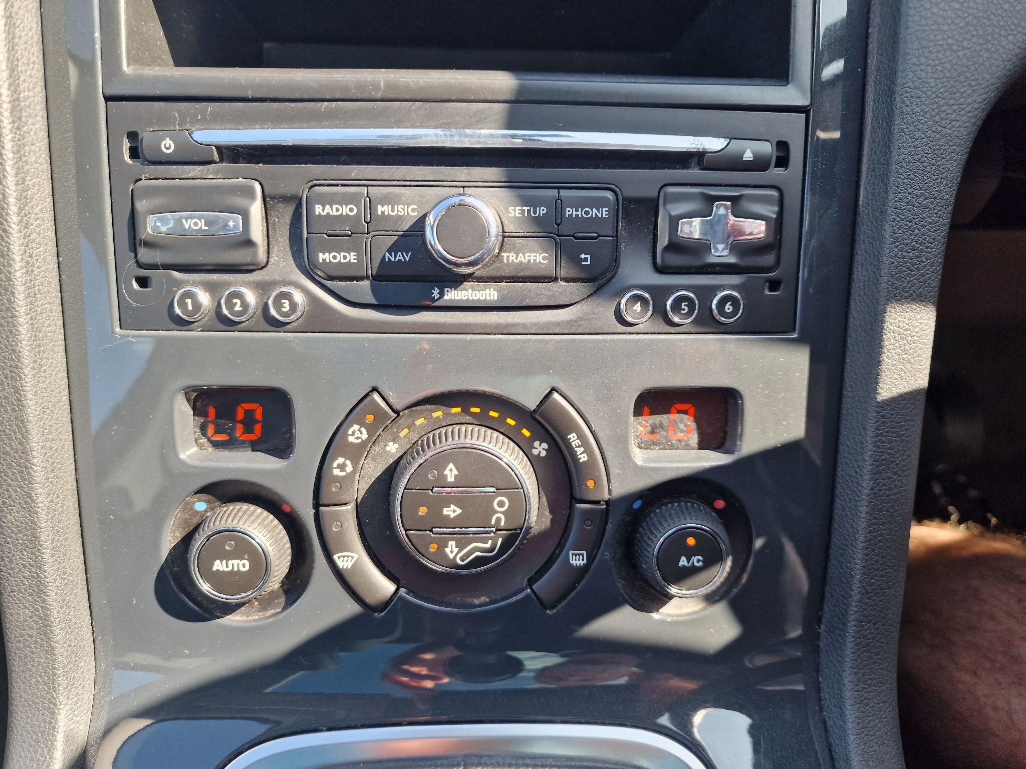 Peugeot 5008 view 37