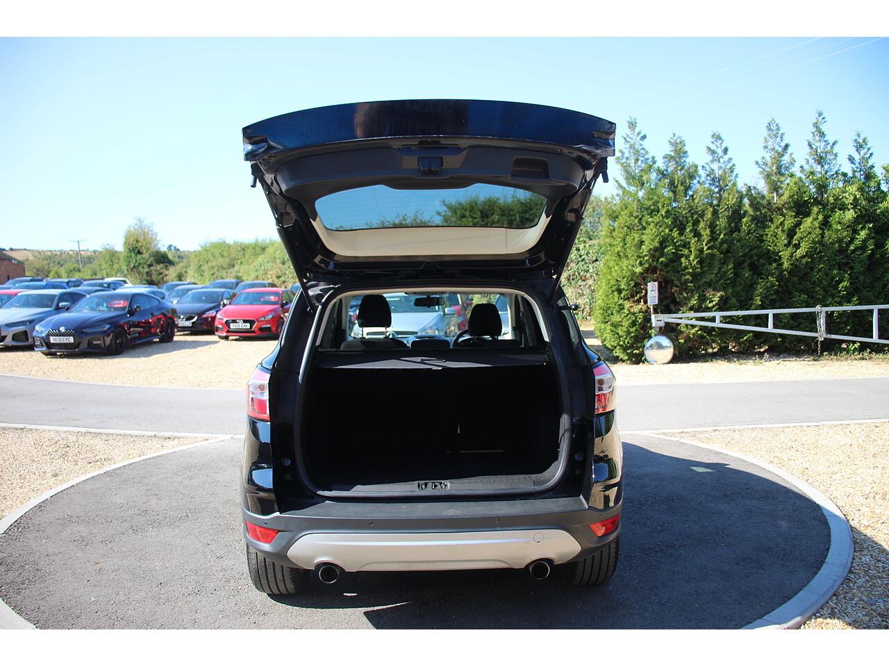 Ford Kuga view 30