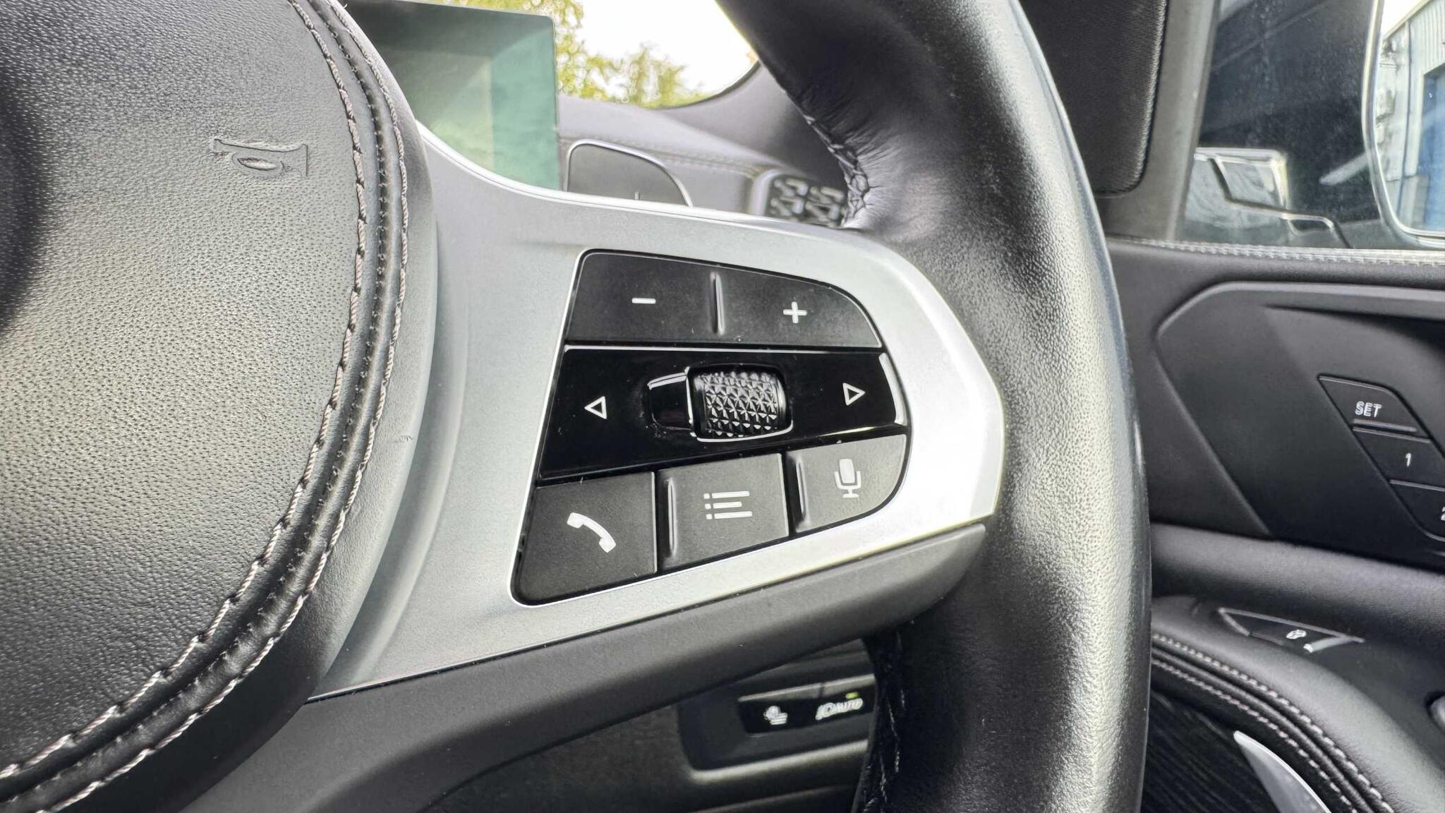 BMW X5 view 36