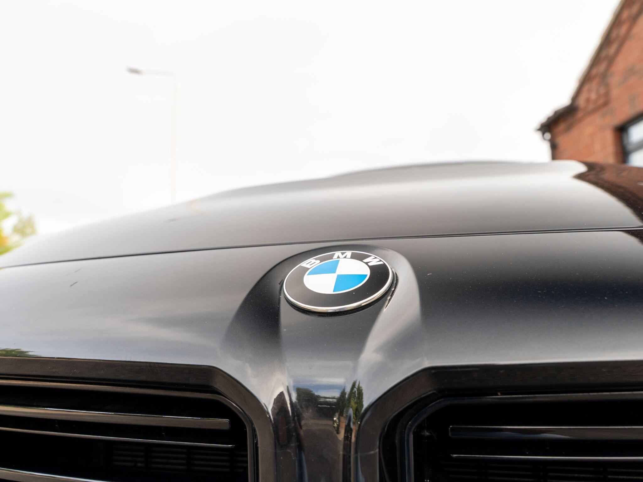 BMW M2 view 21
