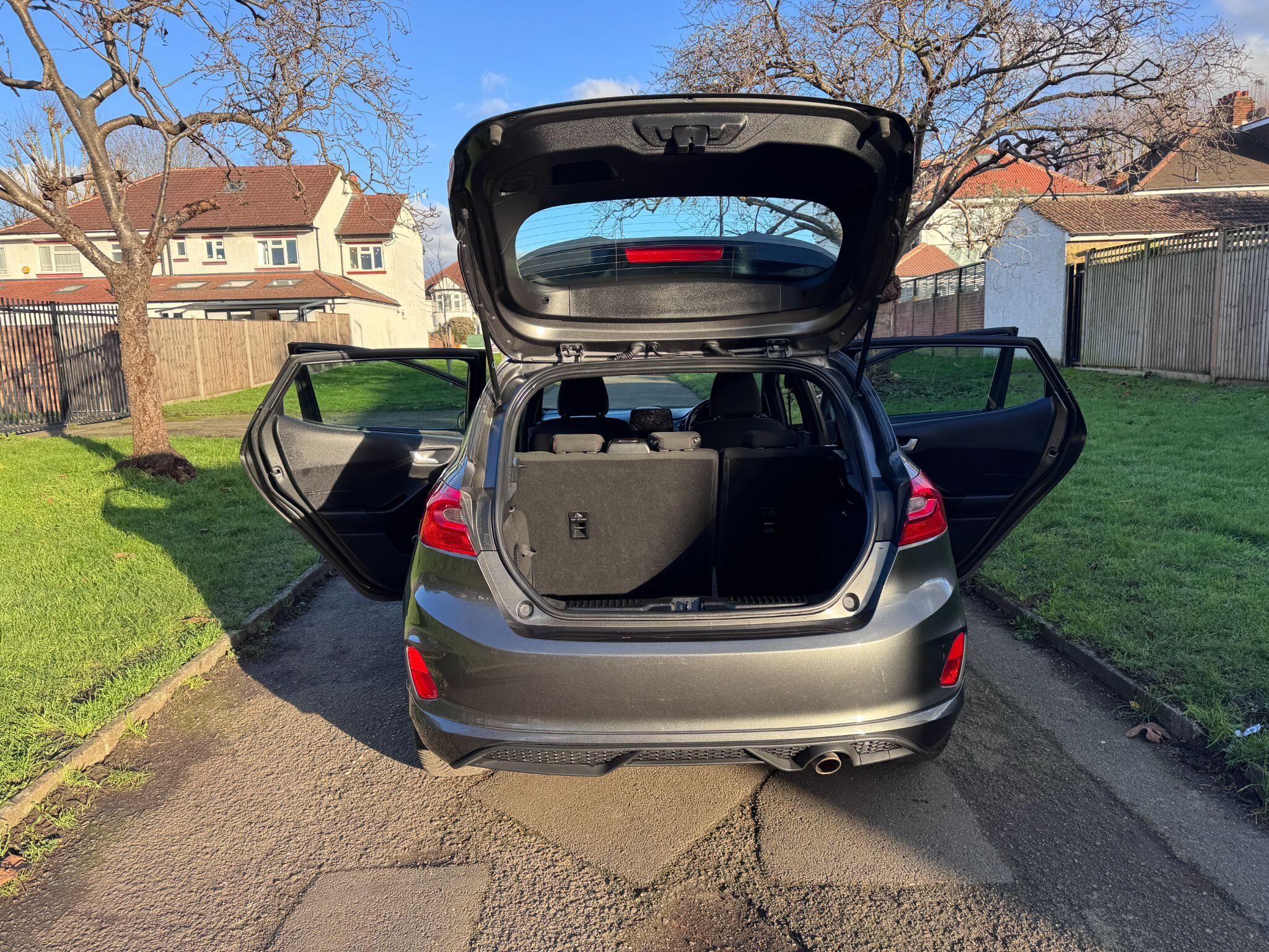 2019 Ford Fiesta 1.0T EcoBoost ST-Line Euro 6 (s/s) 5dr • 46,000 miles image 29