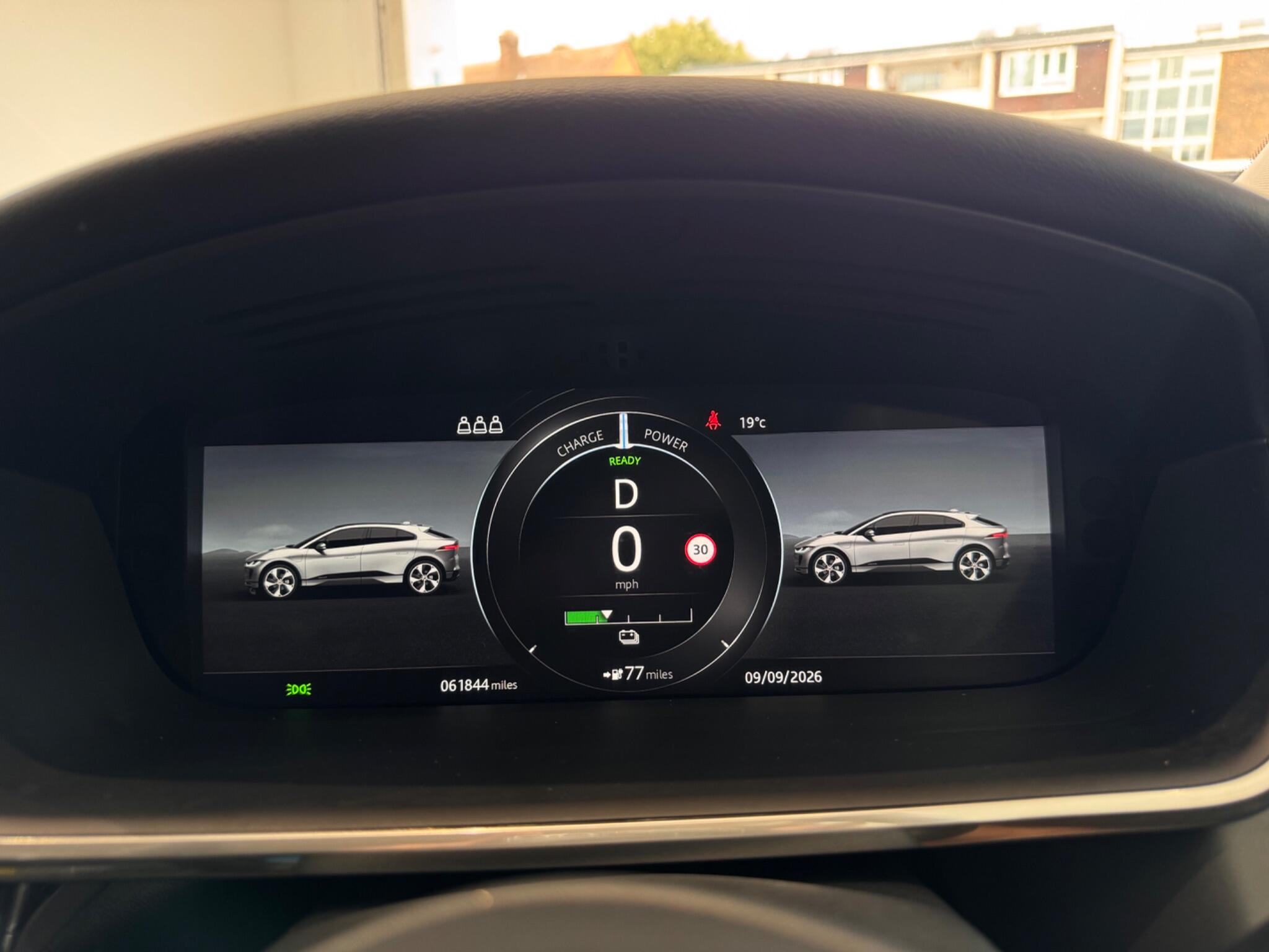 Jaguar I-Pace view 17