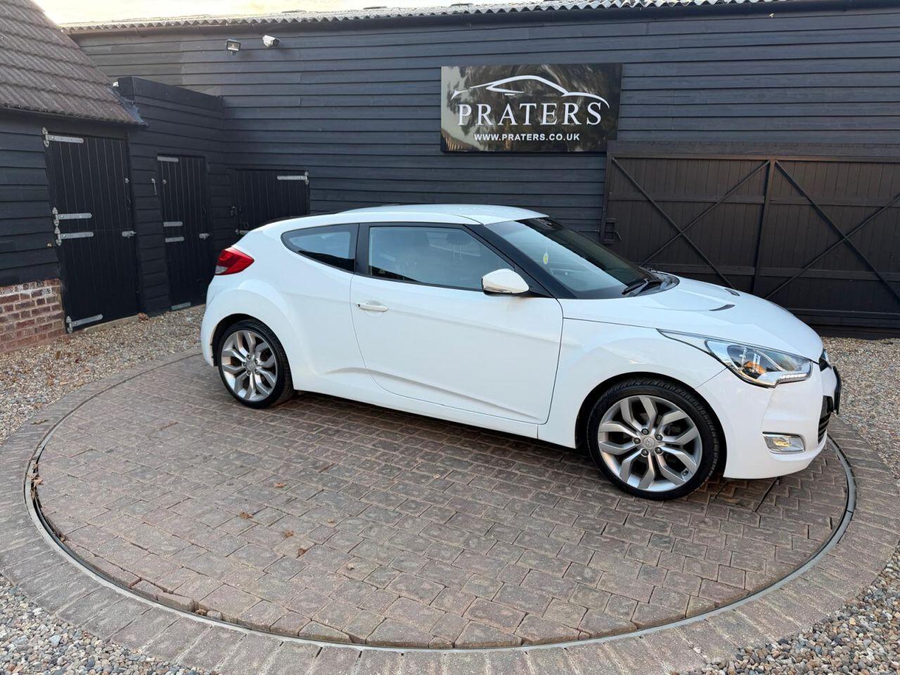 Hyundai Veloster view 21