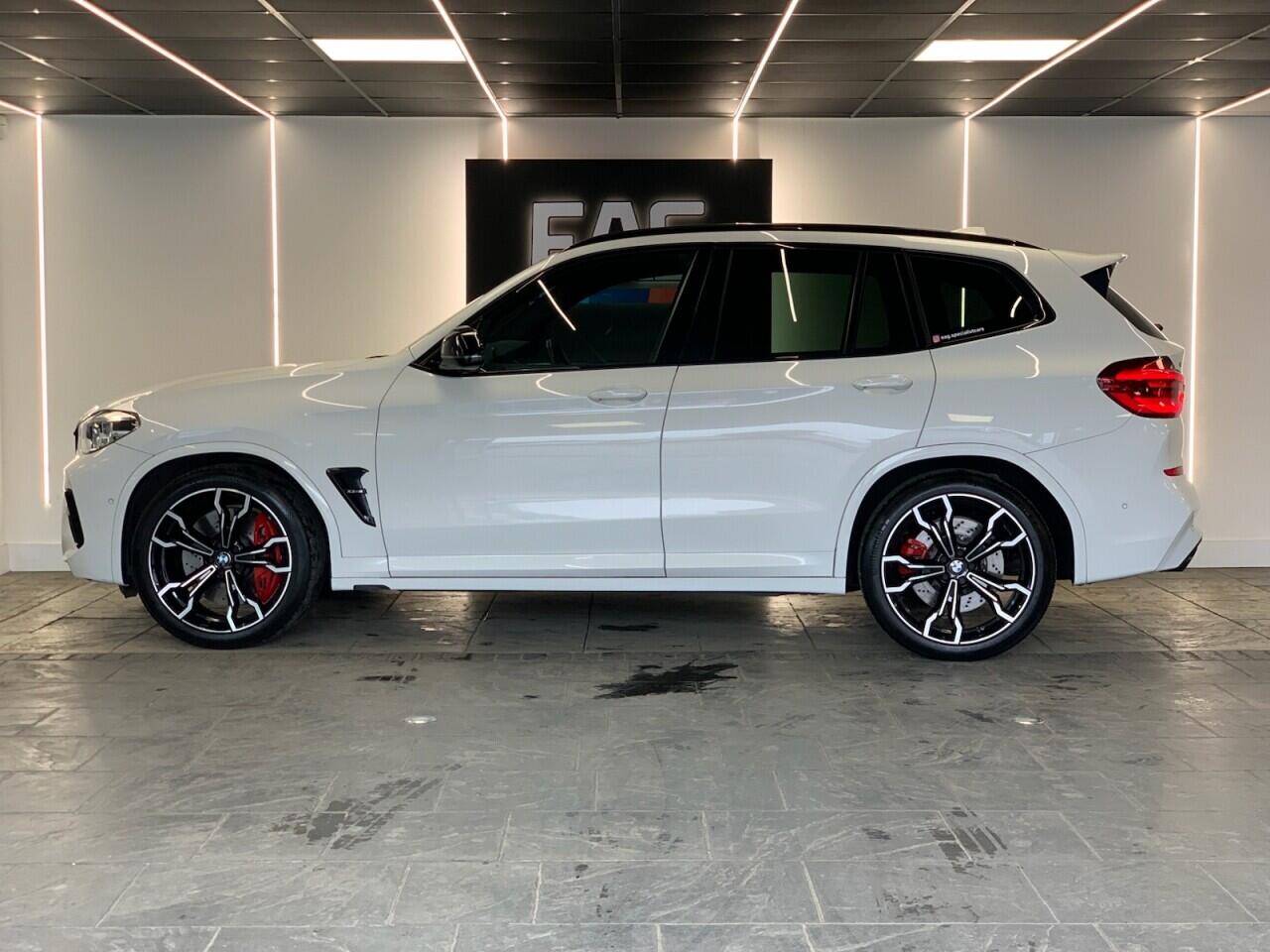 BMW X3 M view 3
