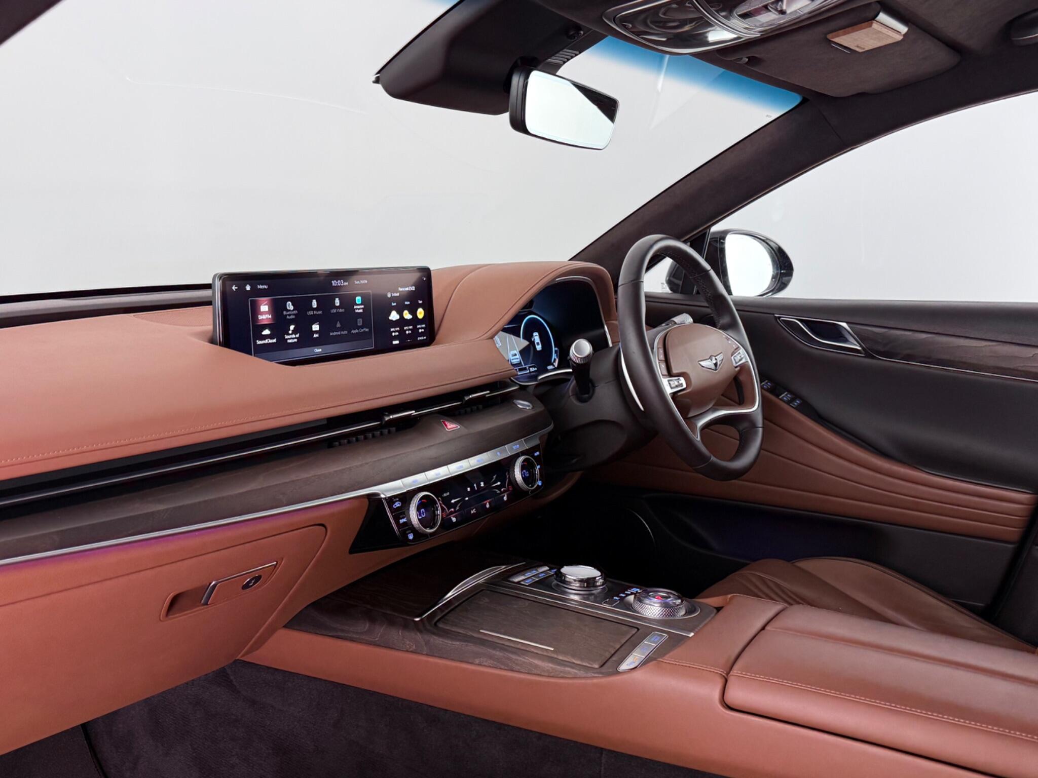 Genesis G80 view 4