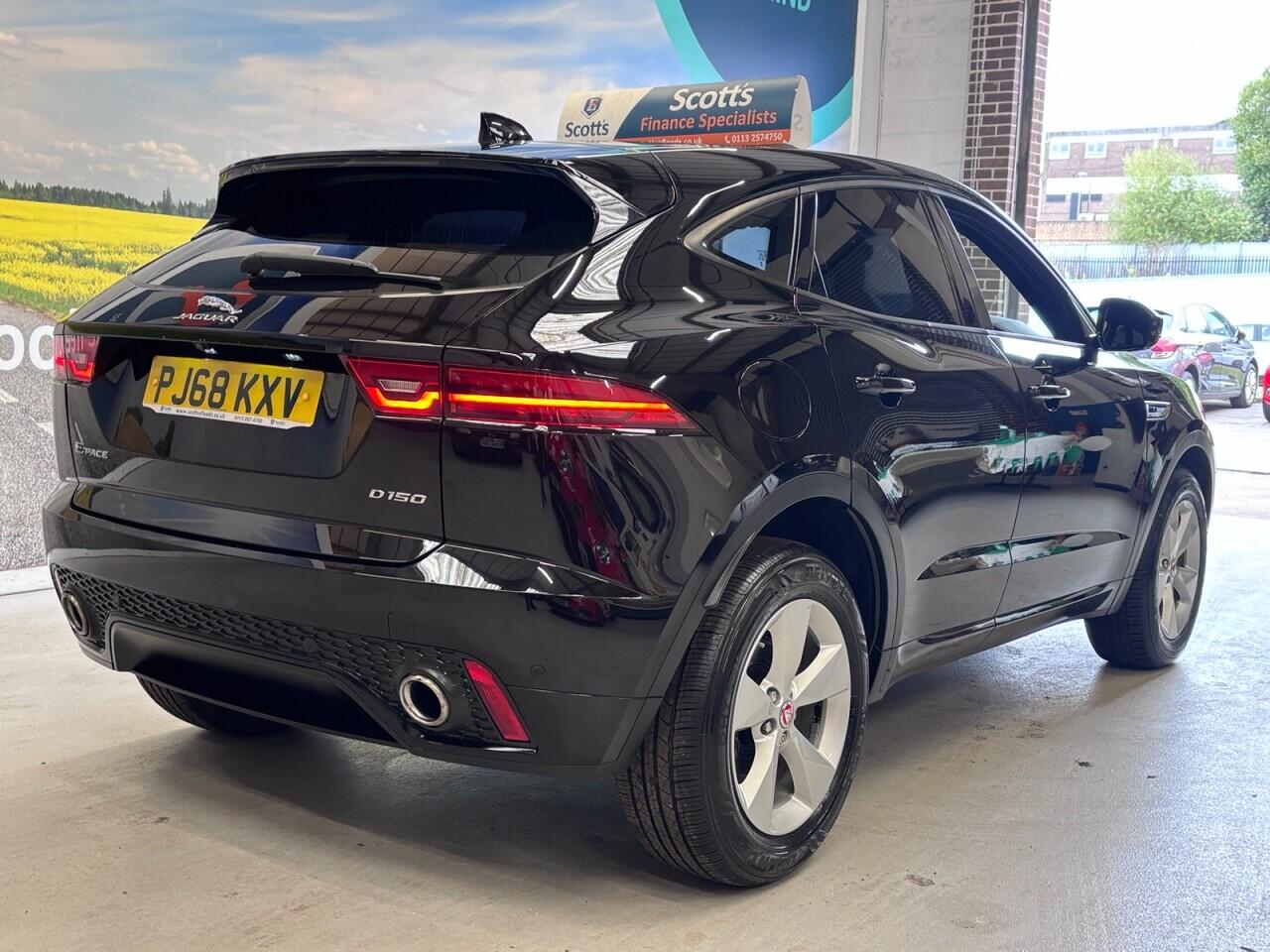 Jaguar E-Pace view 5