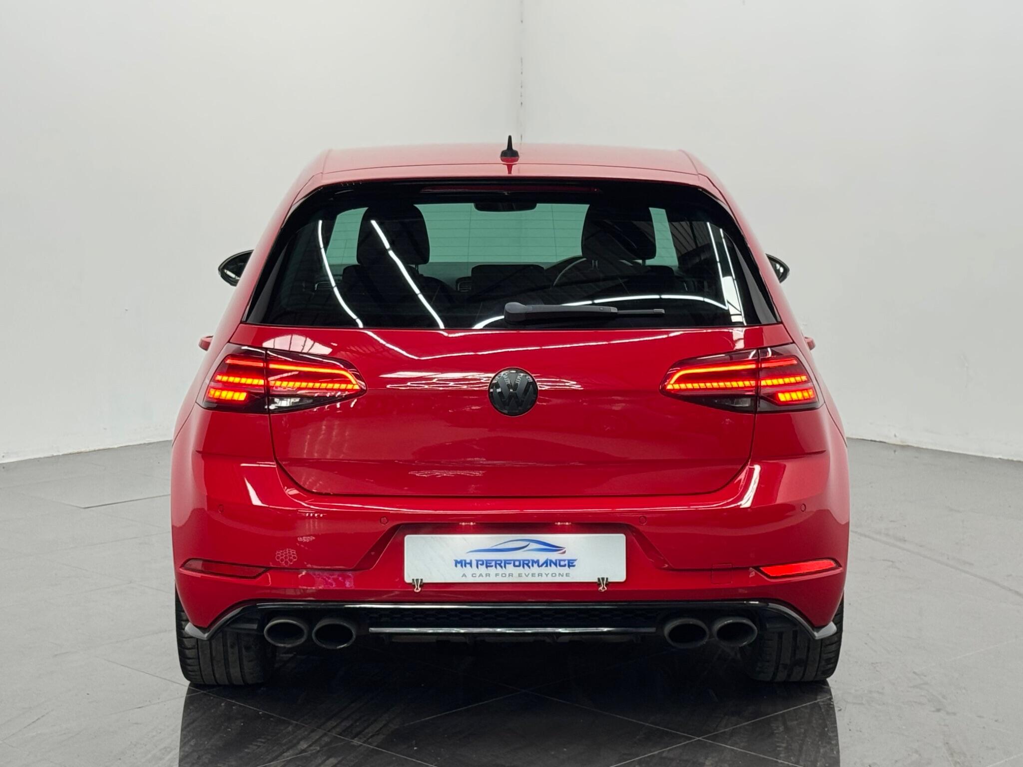 Volkswagen Golf view 40
