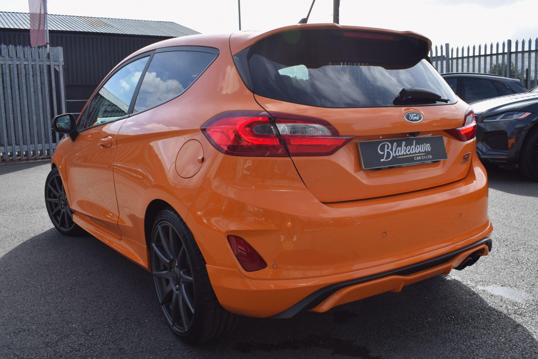 Ford Fiesta view 7