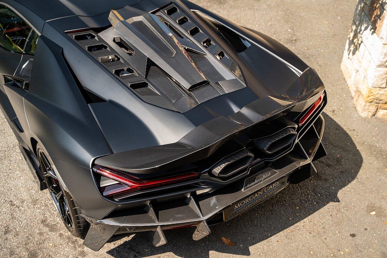 Lamborghini Revuelto view 56