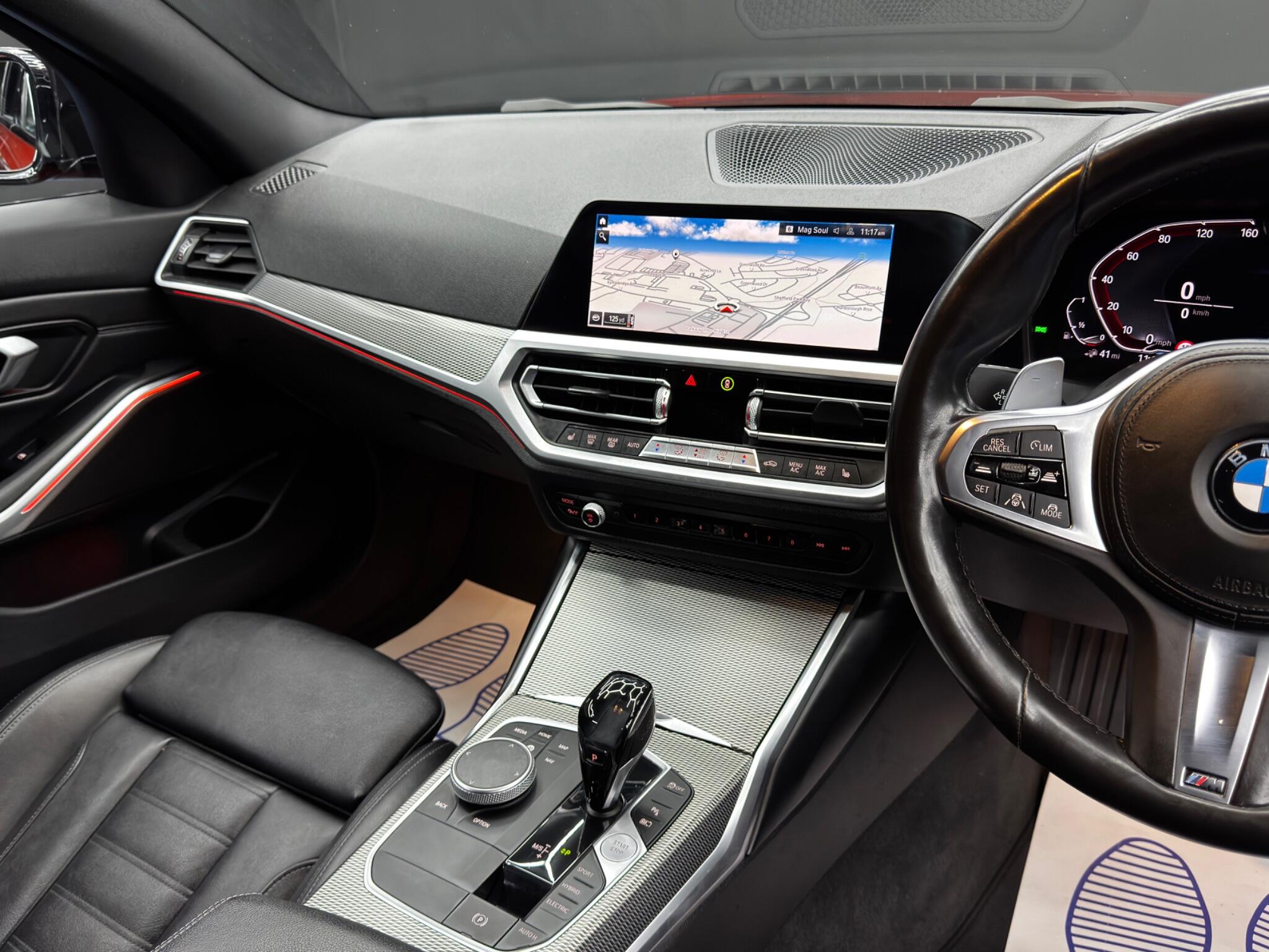 BMW 3 Series view 23