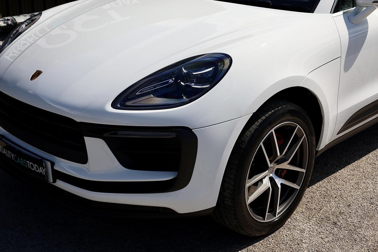 Porsche Macan view 37