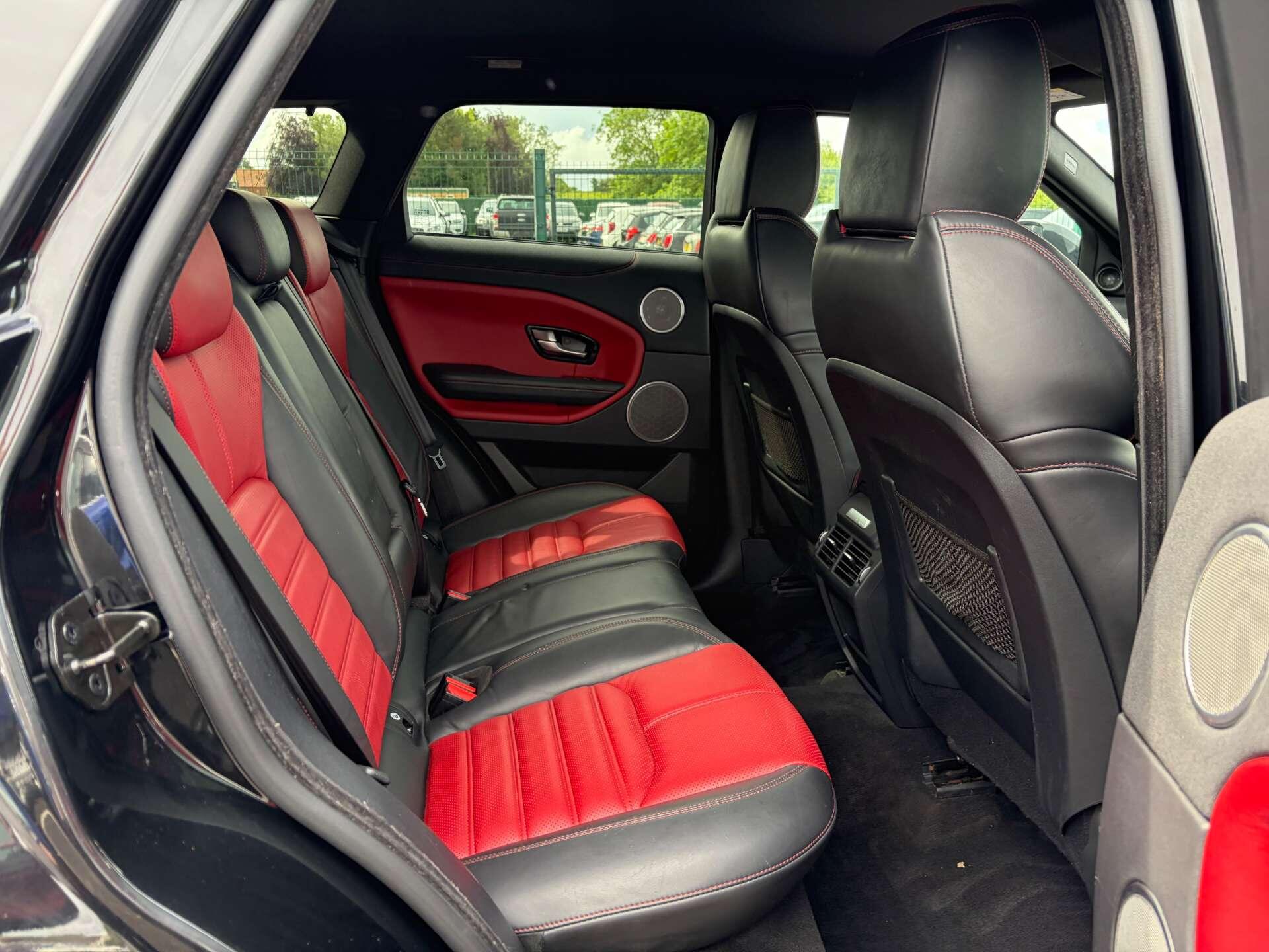 Land Rover Range Rover Evoque view 27