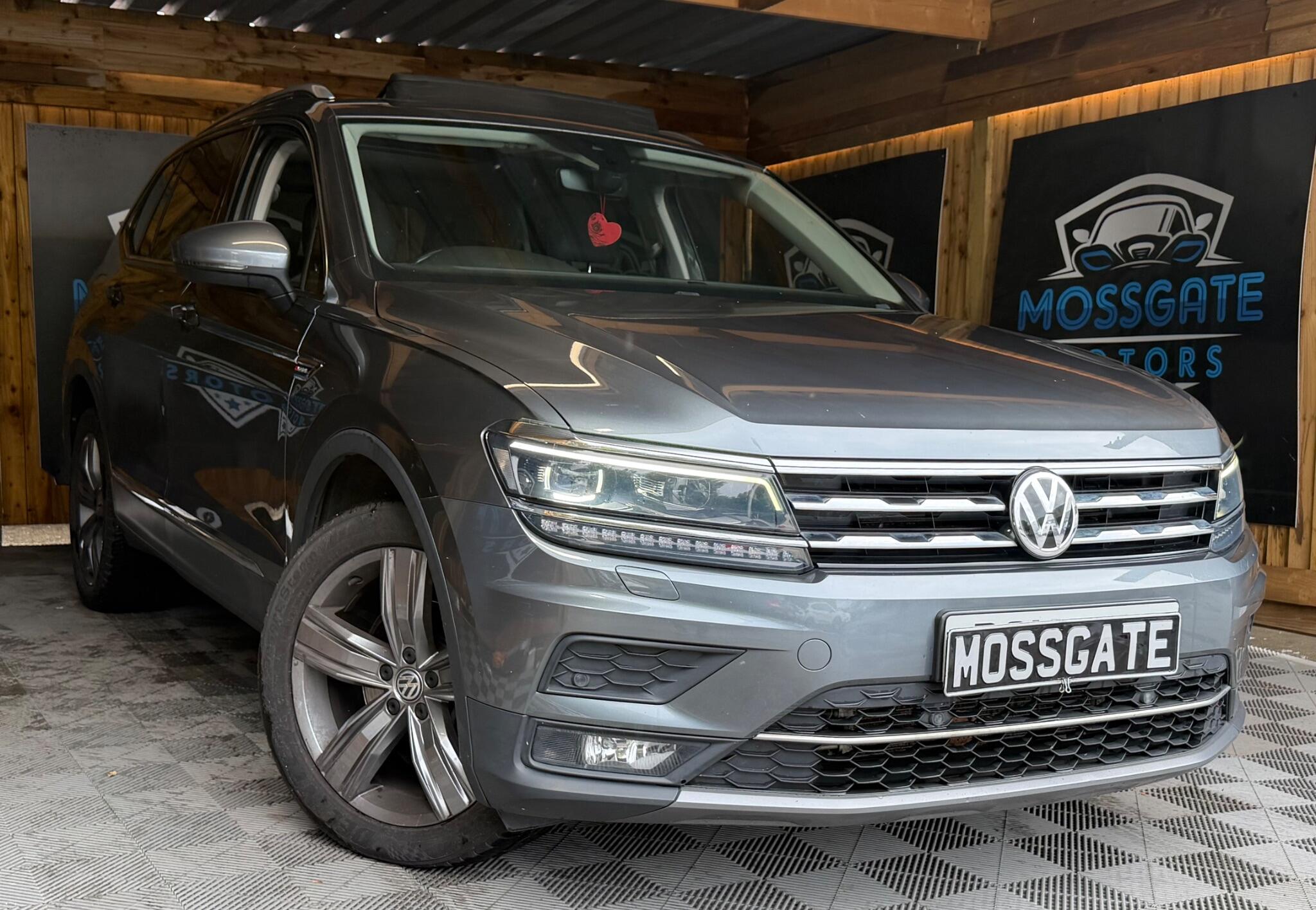 2018 Volkswagen Tiguan Allspace in Grey for sale