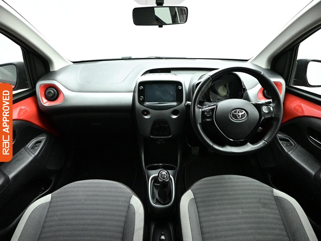 Toyota Aygo view 2
