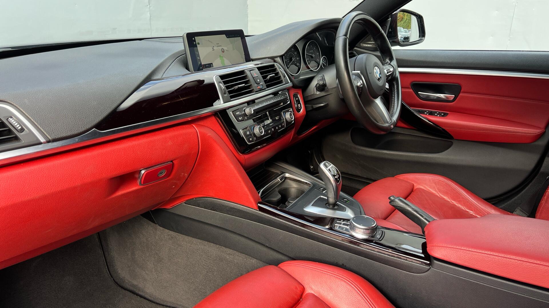 BMW 4 Series view 7