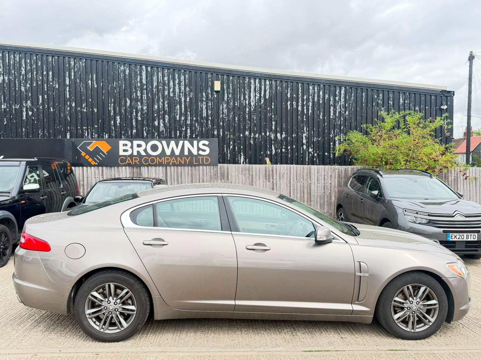 Jaguar XF view 2