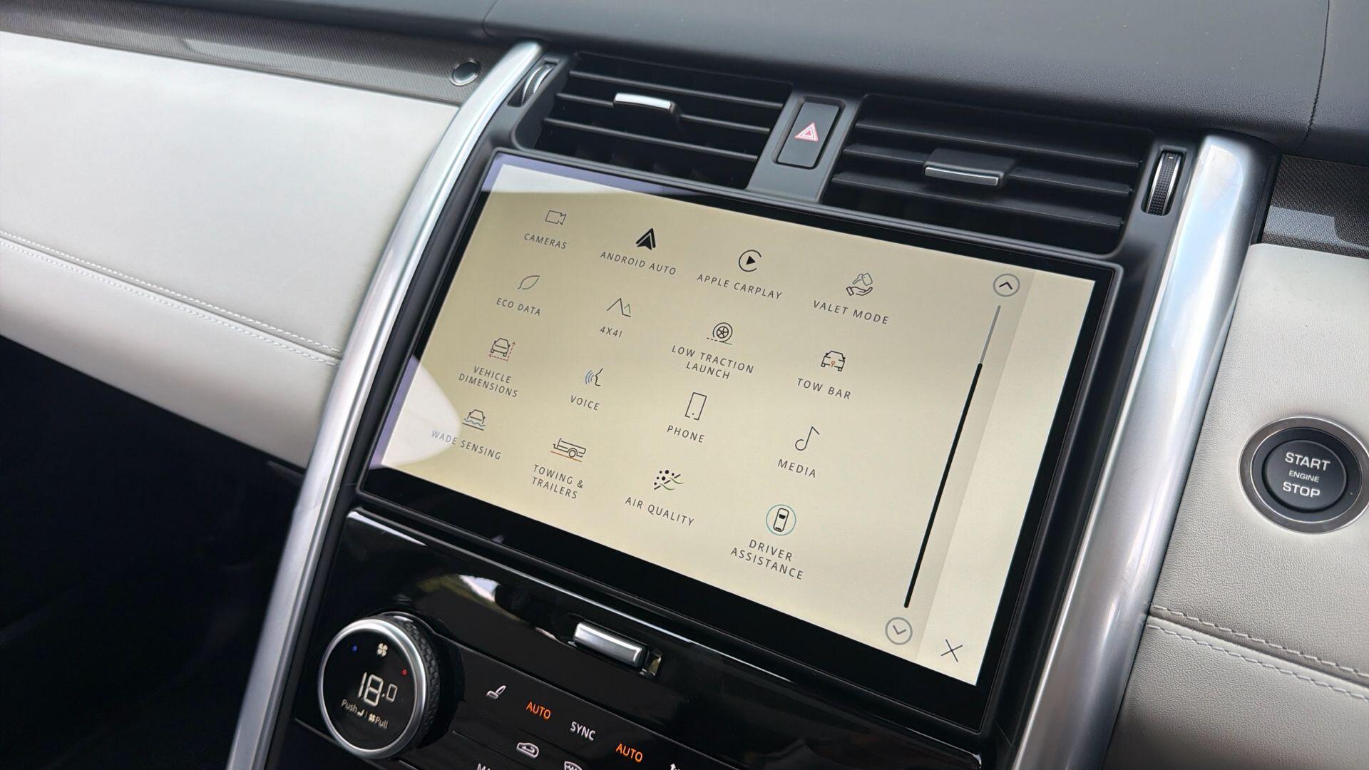 Land Rover Discovery view 29