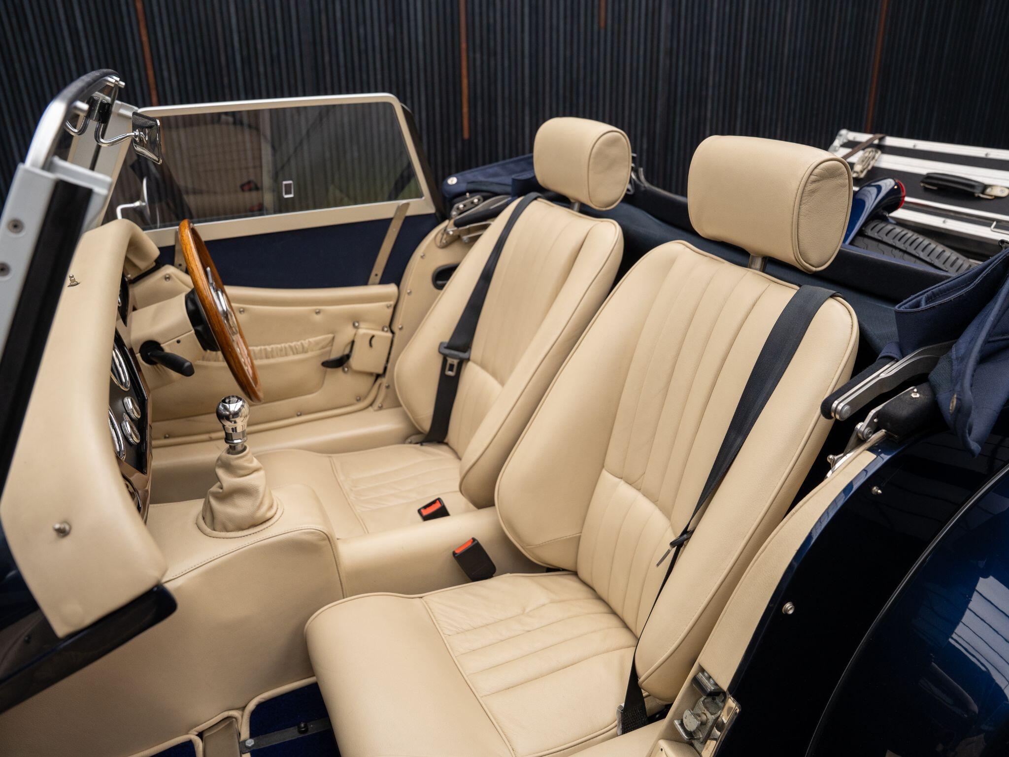 Morgan Roadster view 36
