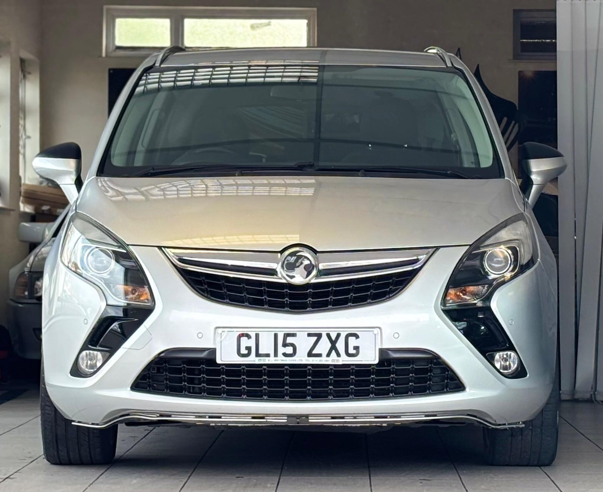 Vauxhall Zafira Tourer view 2