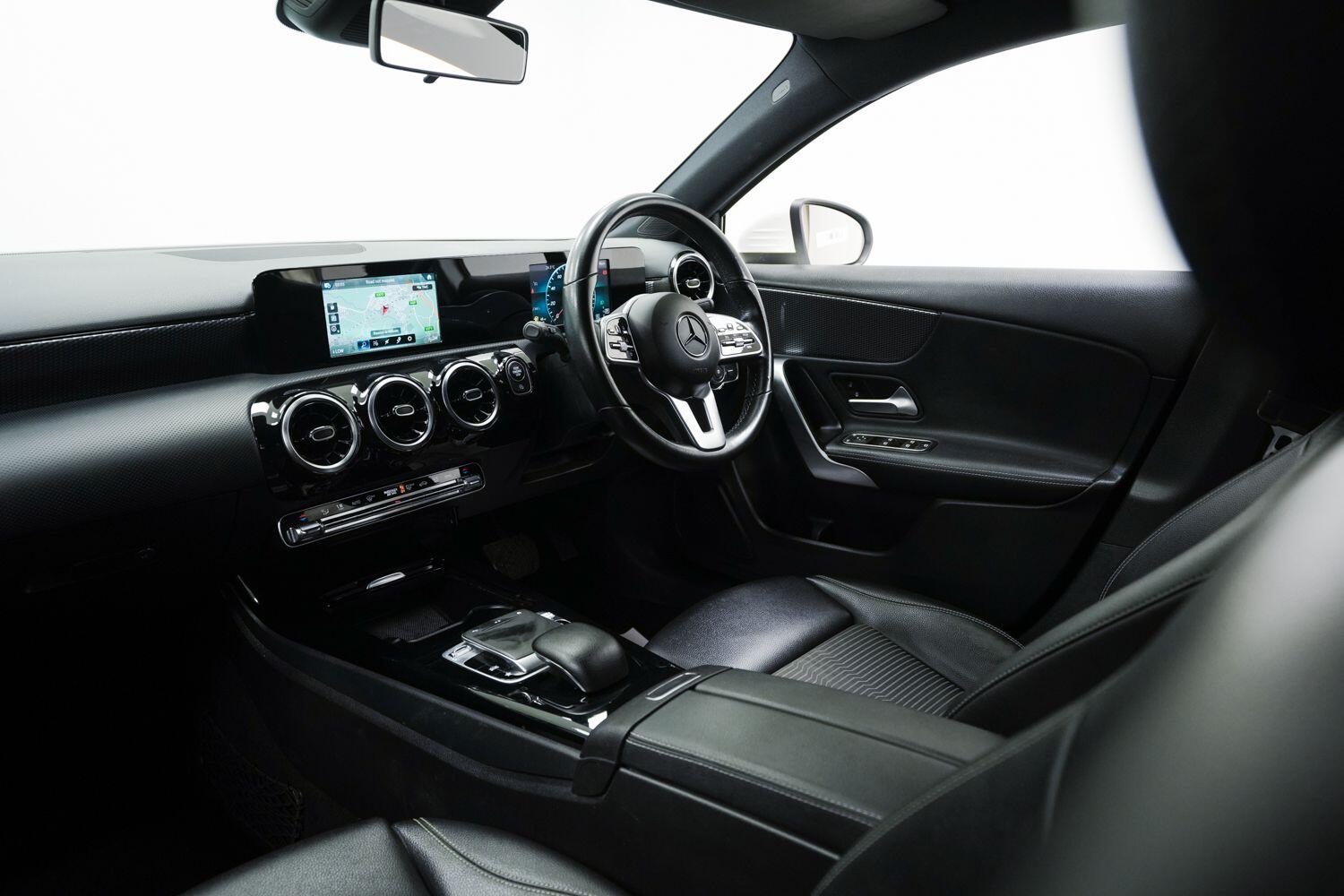 Mercedes-Benz A Class view 27