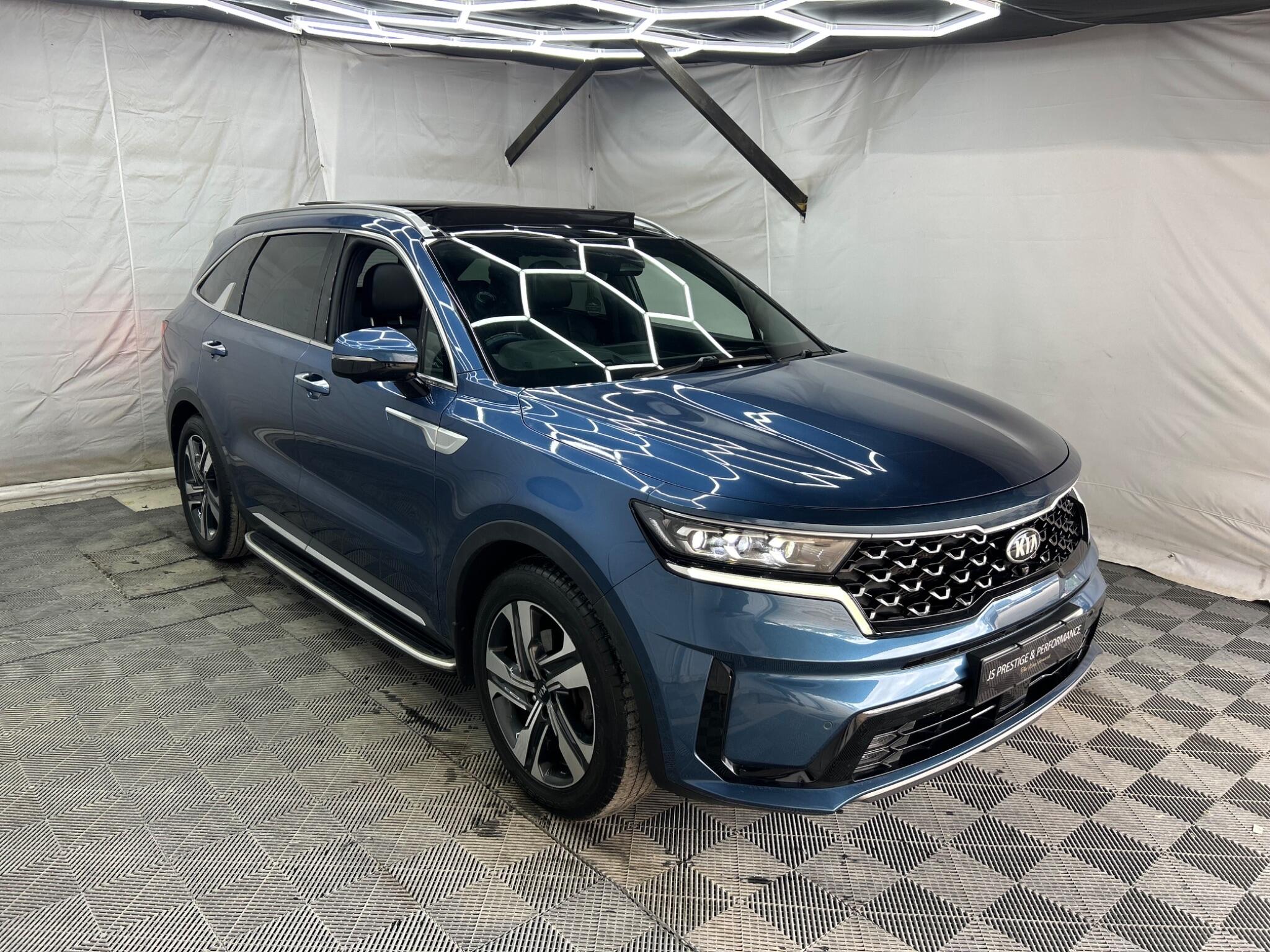 2021 Kia Sorento in Blue for sale