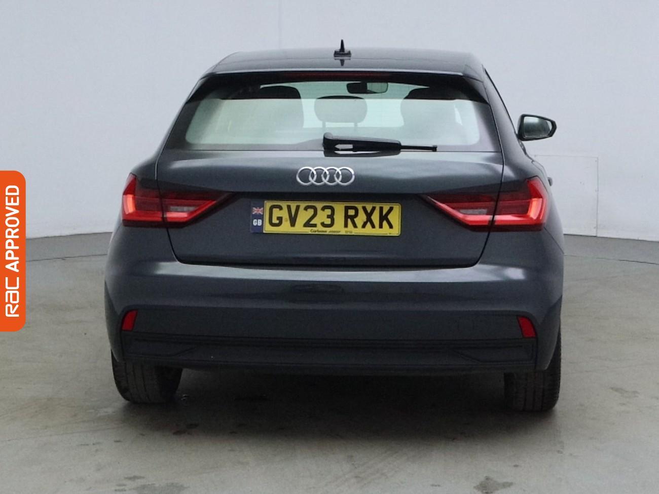 Audi A1 view 8