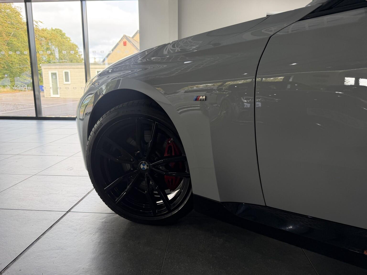 BMW 2 Series view 8