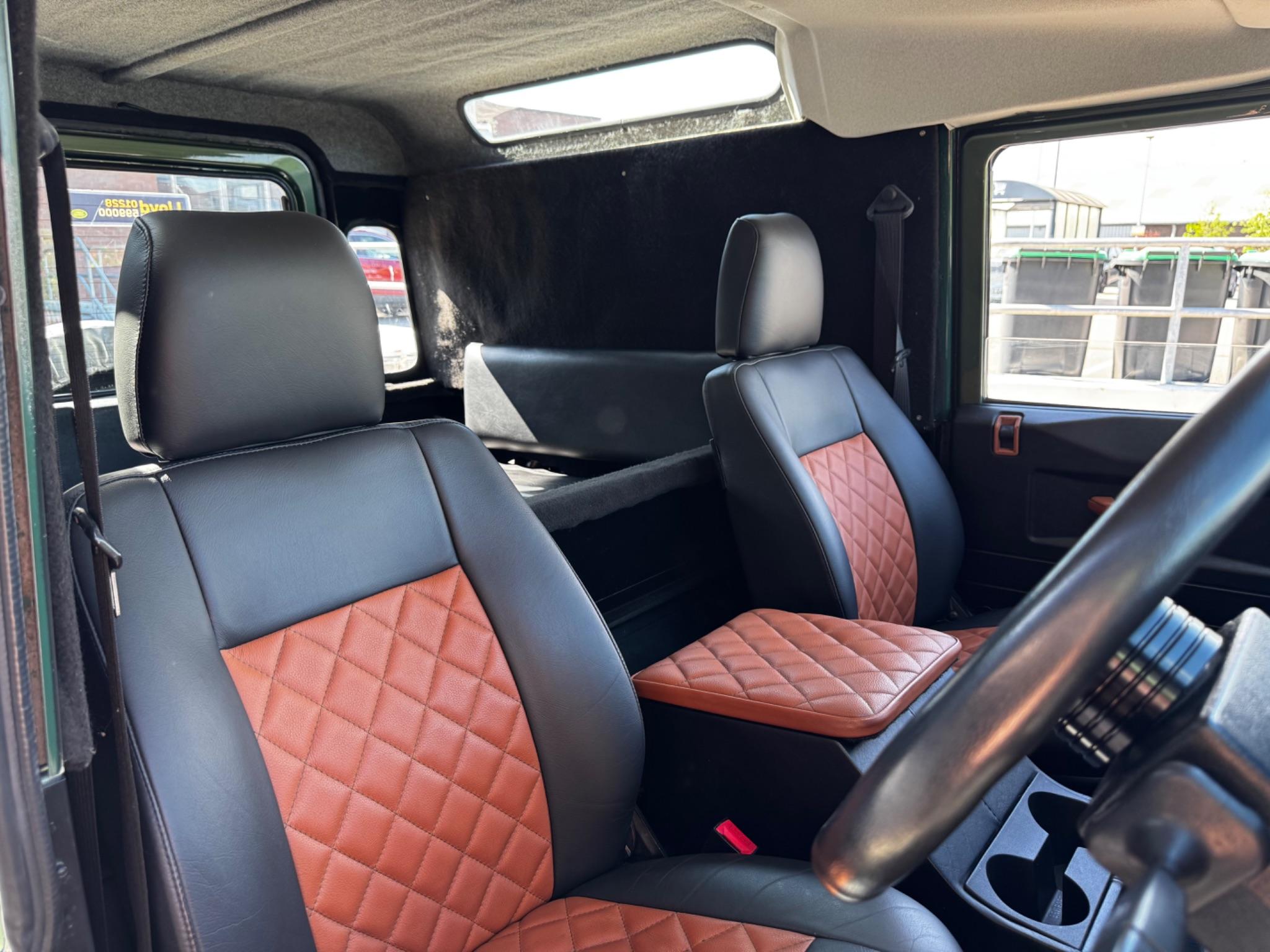 Land Rover Defender view 6