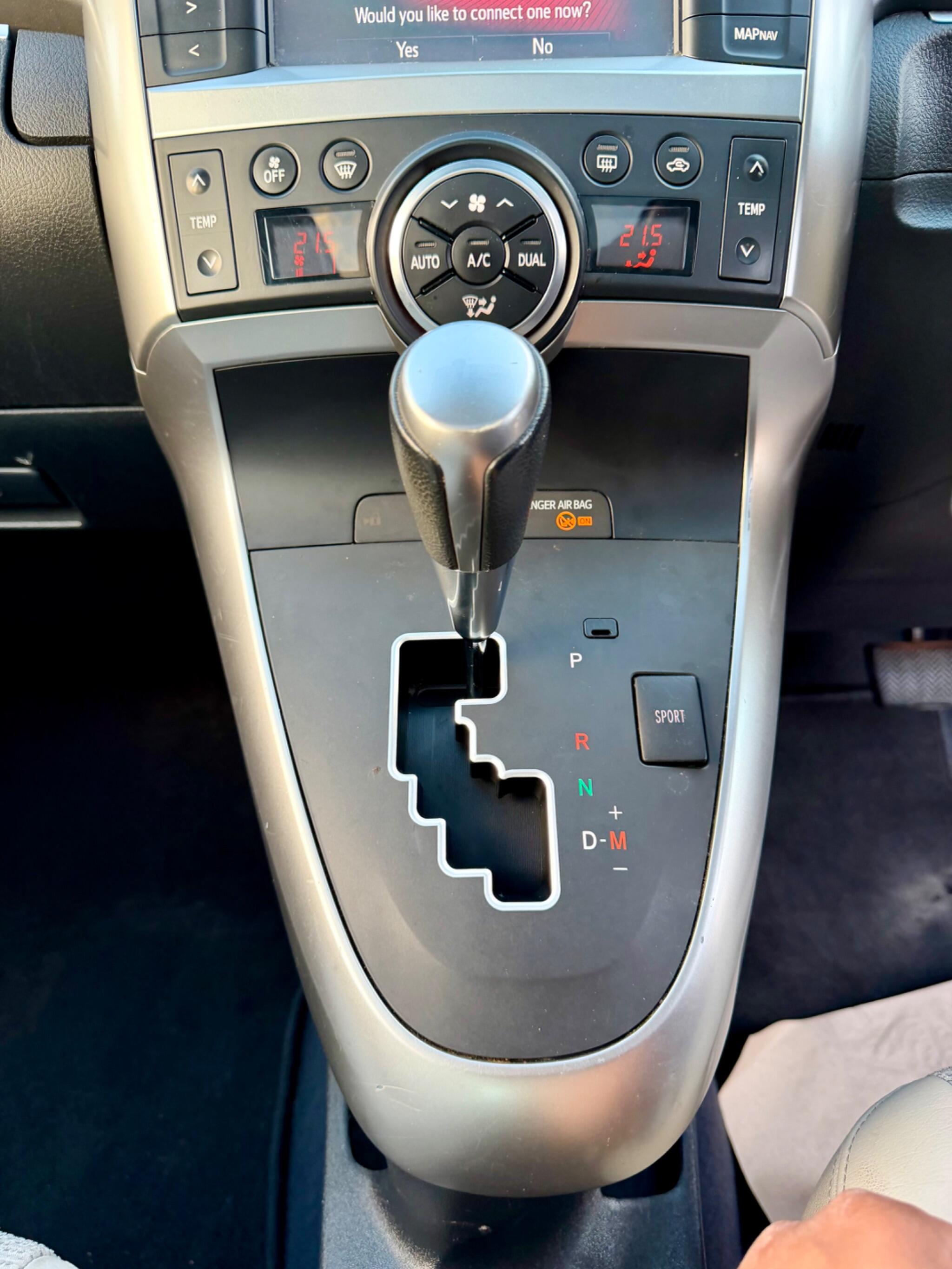 Toyota Verso view 22