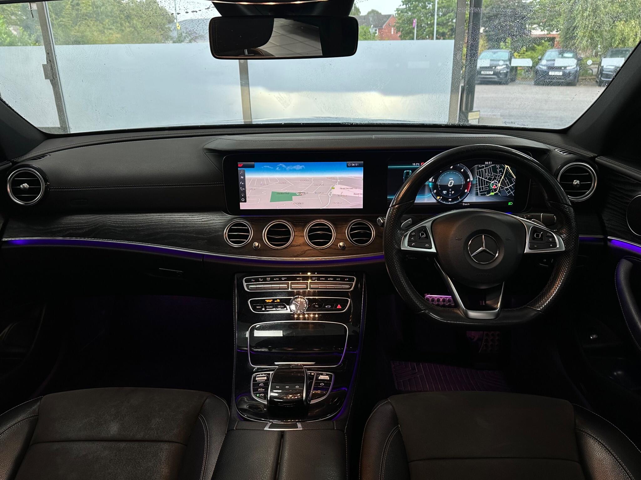 Mercedes-Benz E Class view 17
