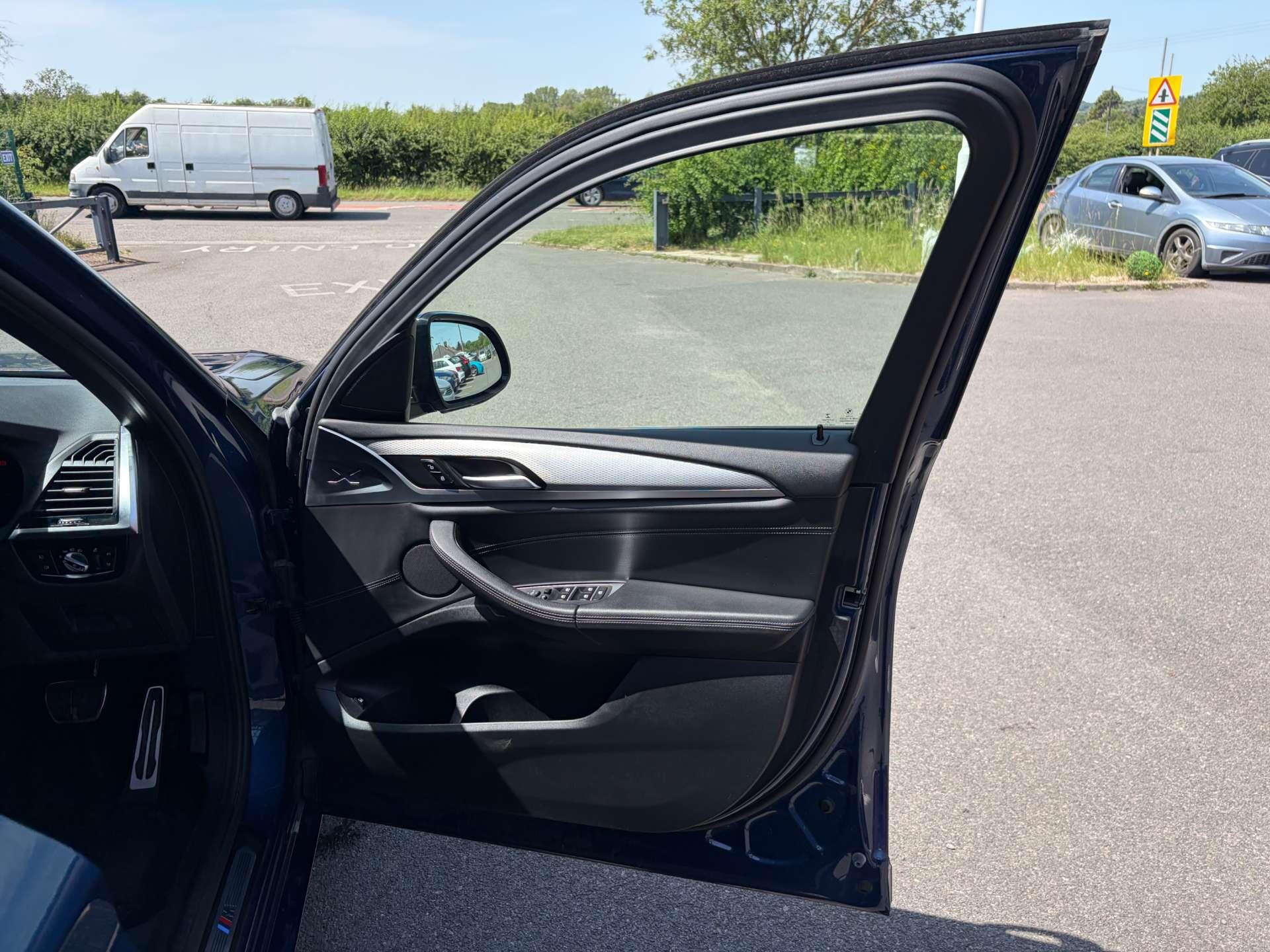 BMW X3 view 36