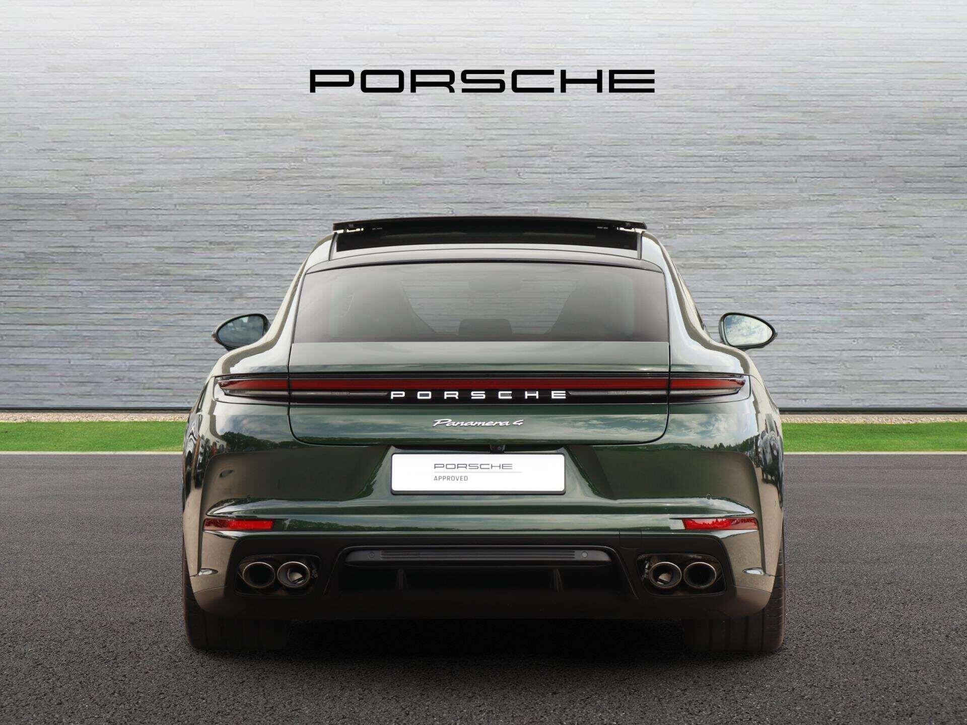 Porsche Panamera view 4