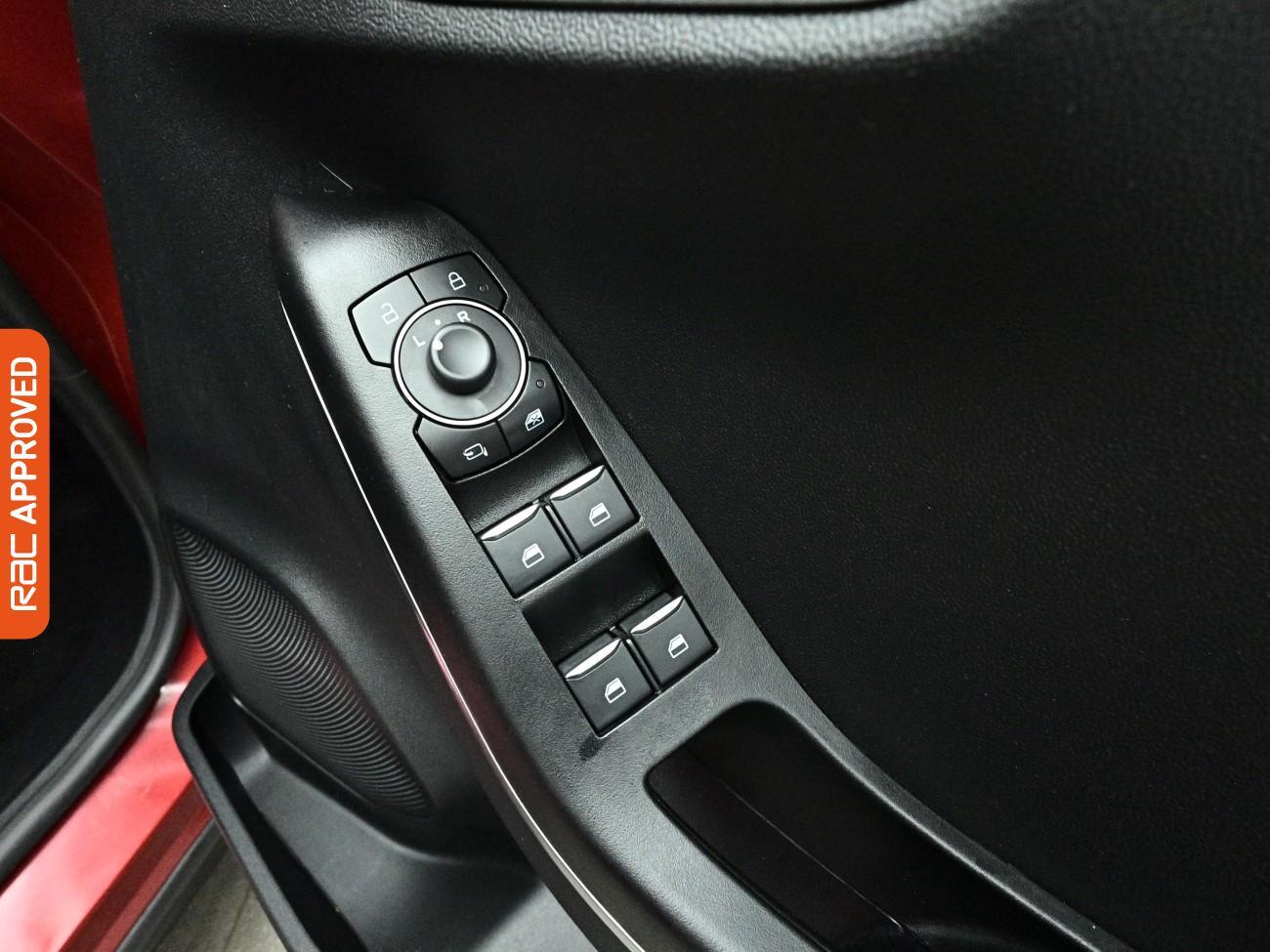 Ford Puma view 23