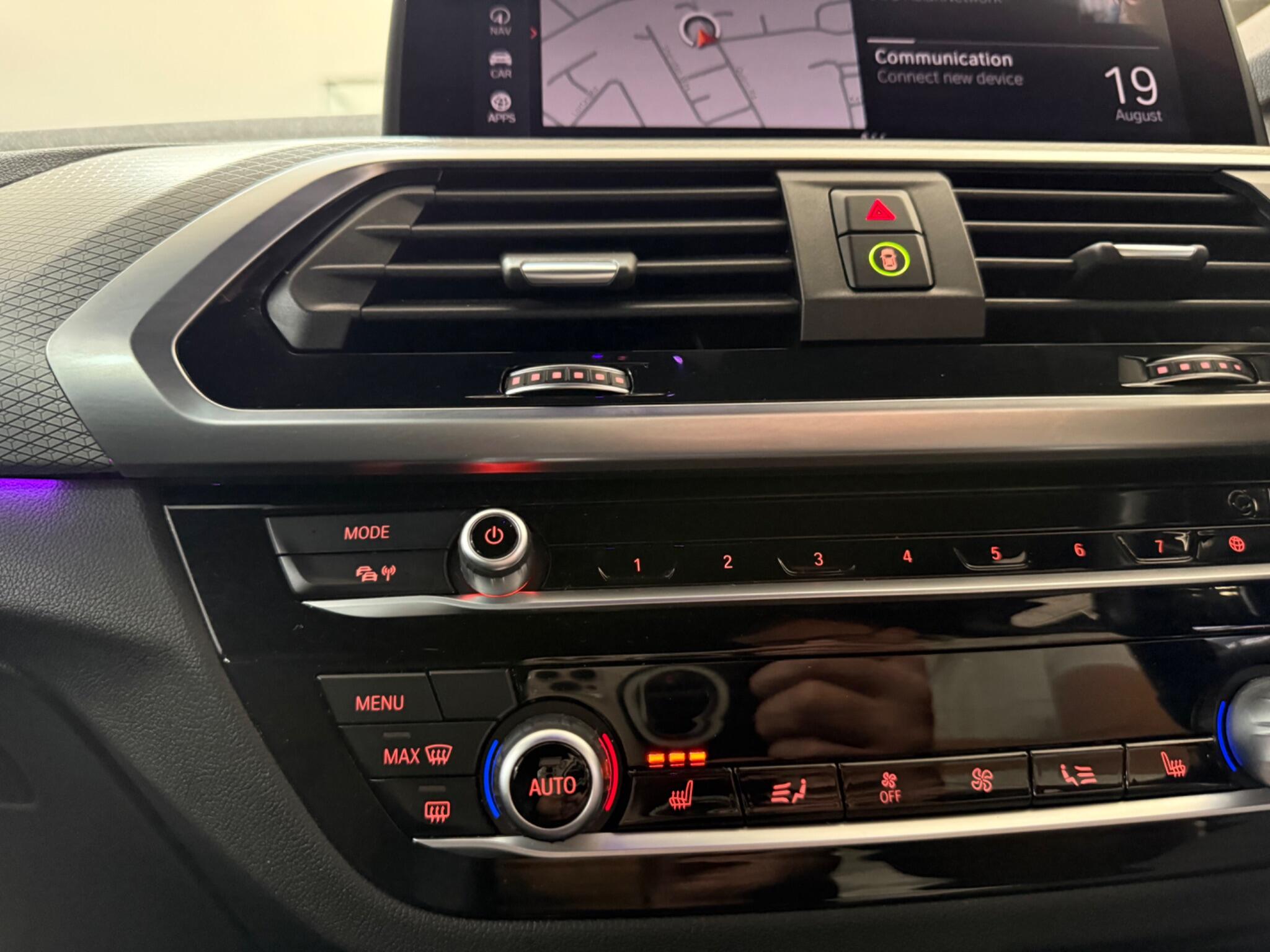 BMW X3 view 11
