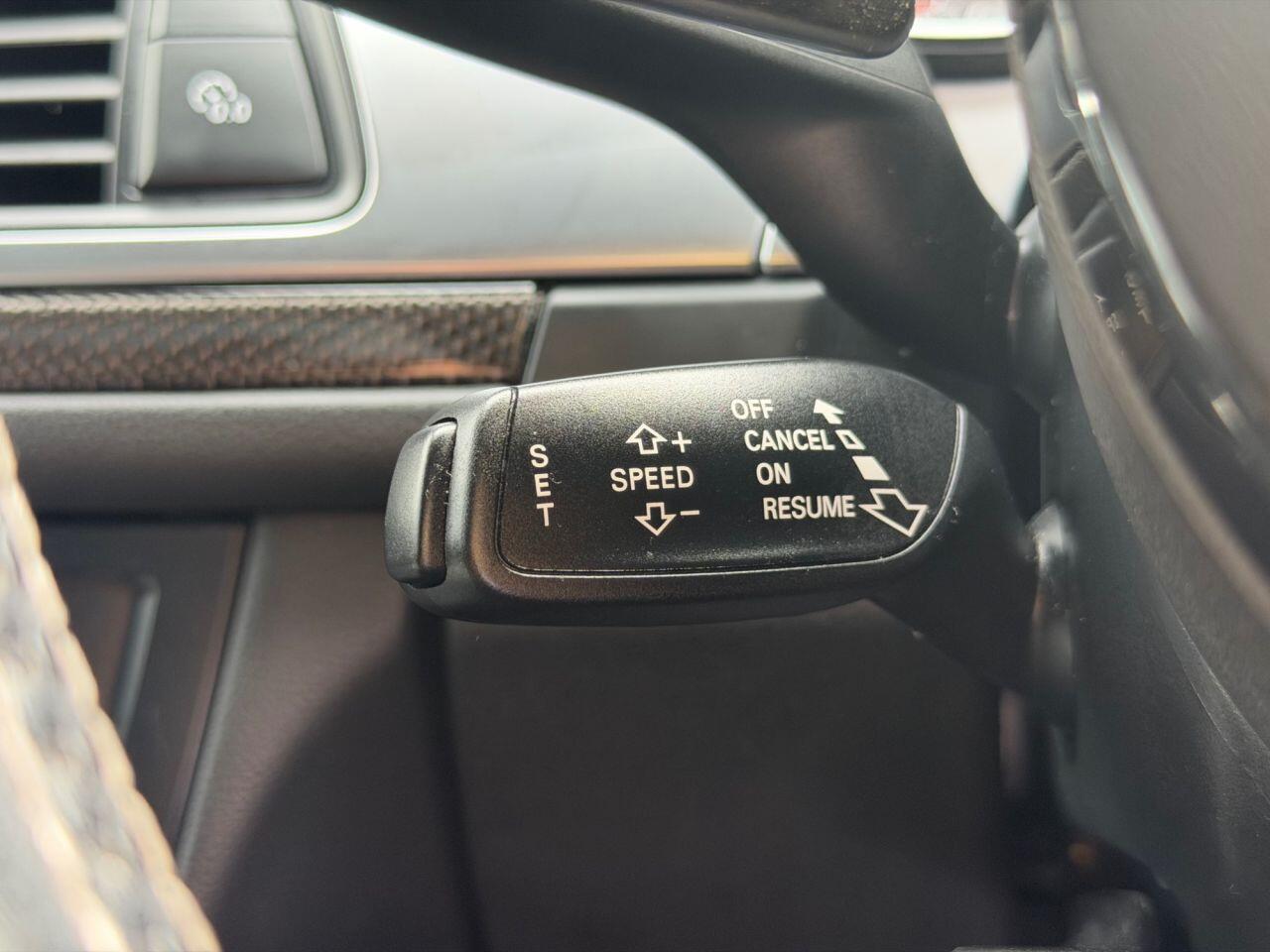 Audi S6 view 27