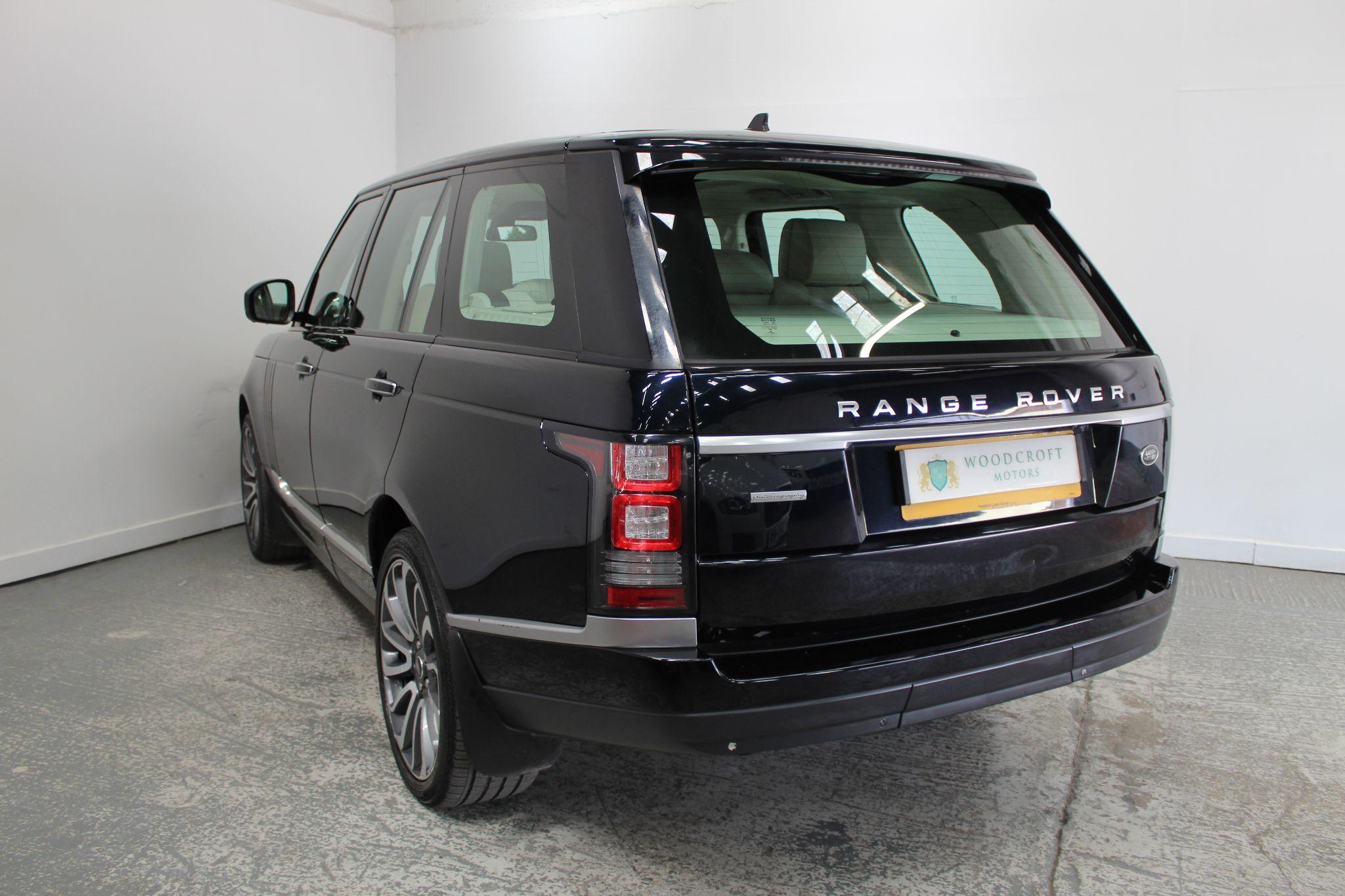 Land Rover Range Rover view 7