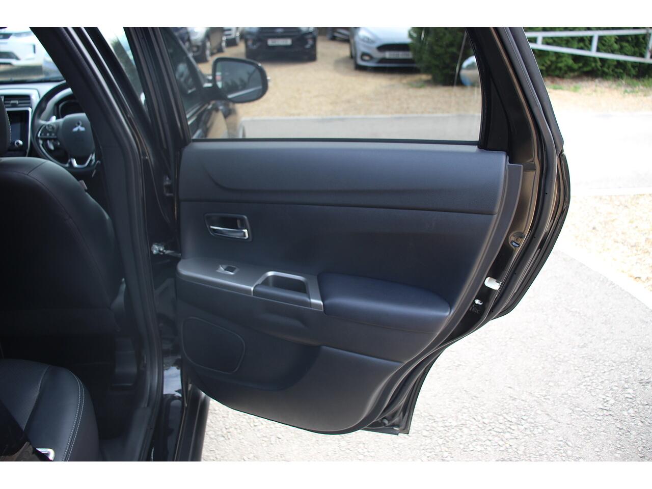 Mitsubishi Asx view 30