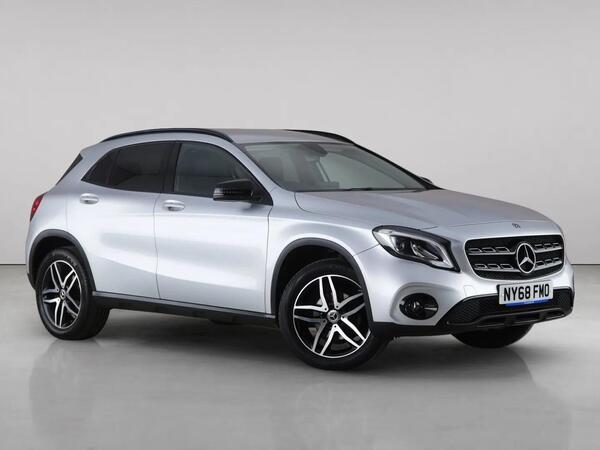 Silver 2018 Mercedes-Benz GLA-Class Hatchback Front-wheel drive Automatic