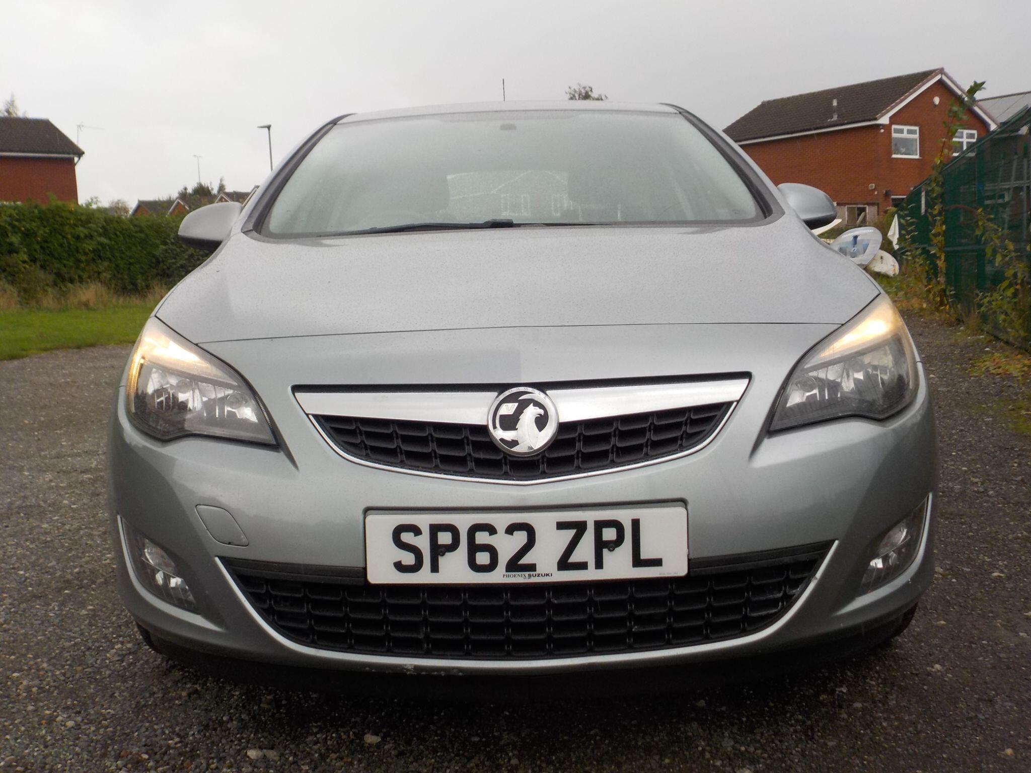 Vauxhall Astra 1.4 16v SRi Euro 5 5dr